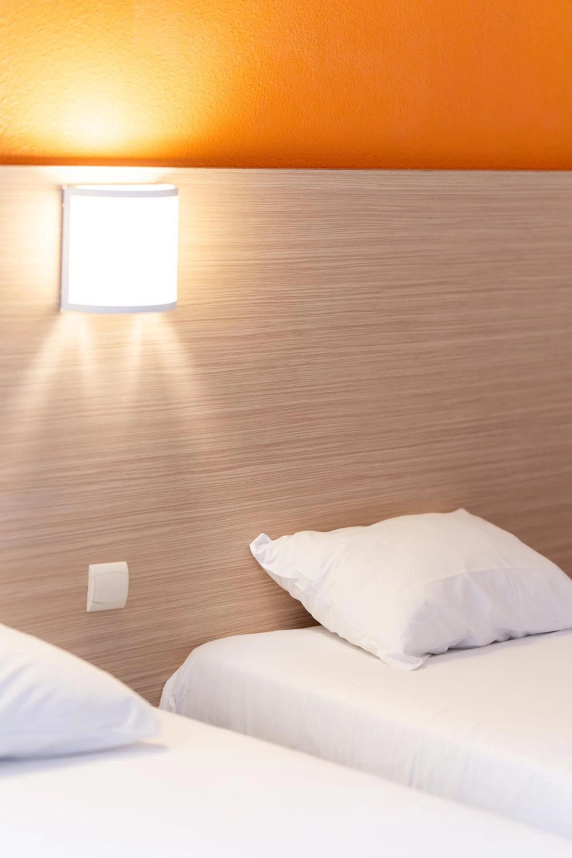 Bed in Premiere Classe Bordeaux Nord - Lac