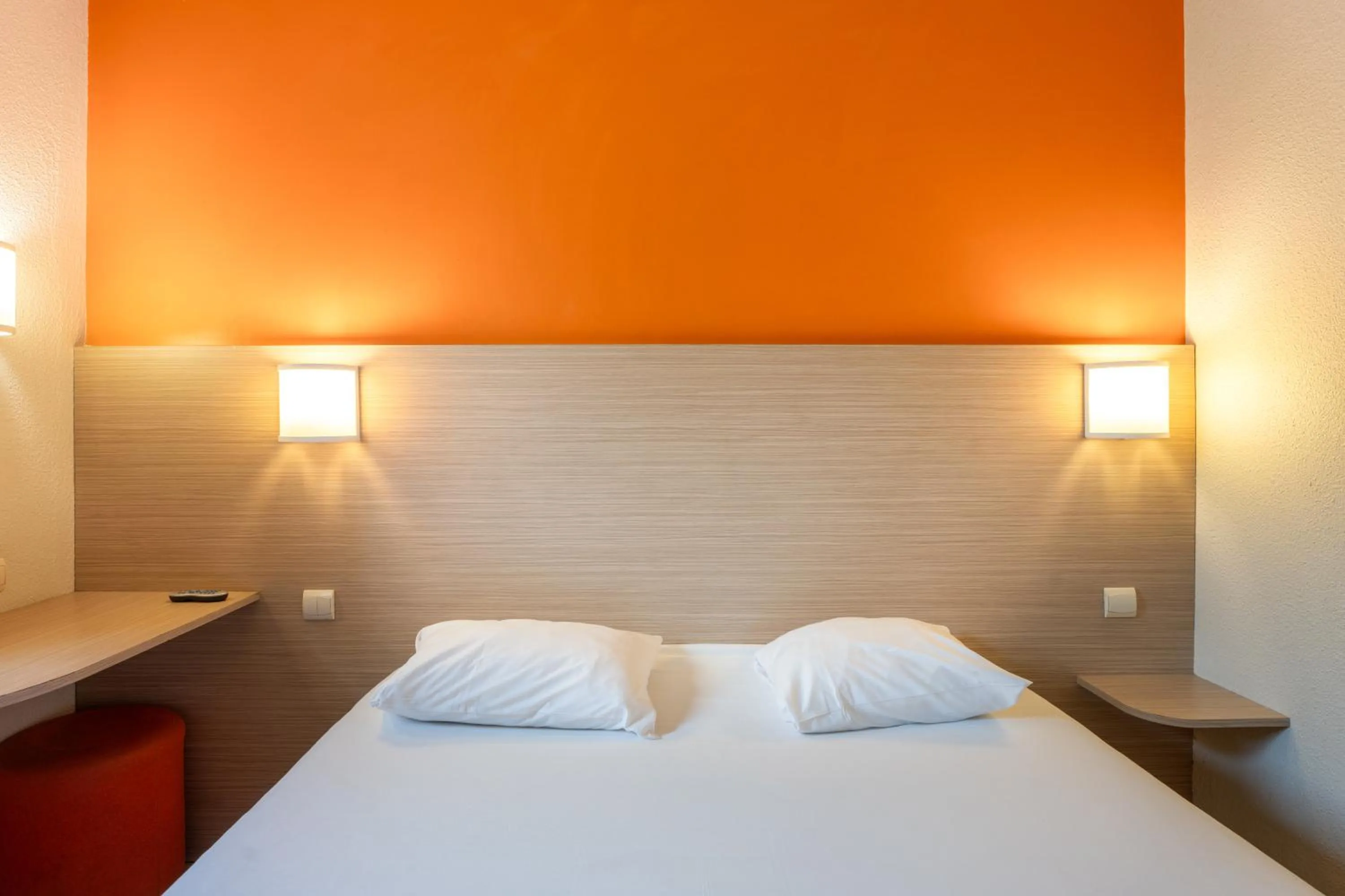 Bed in Premiere Classe Bordeaux Nord - Lac