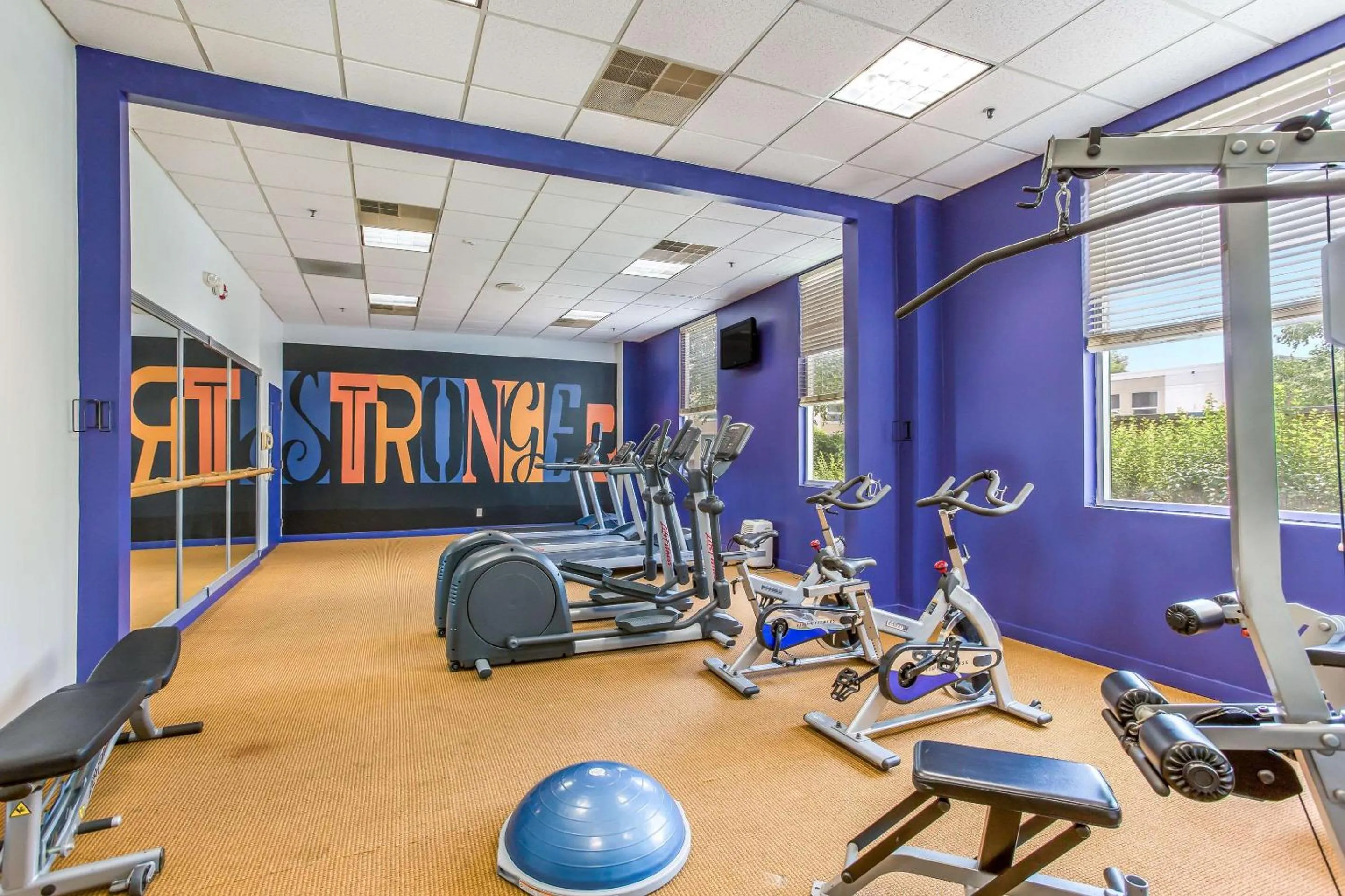 Fitness centre/facilities in Burrstone Inn, an Ascend Collection Hotel