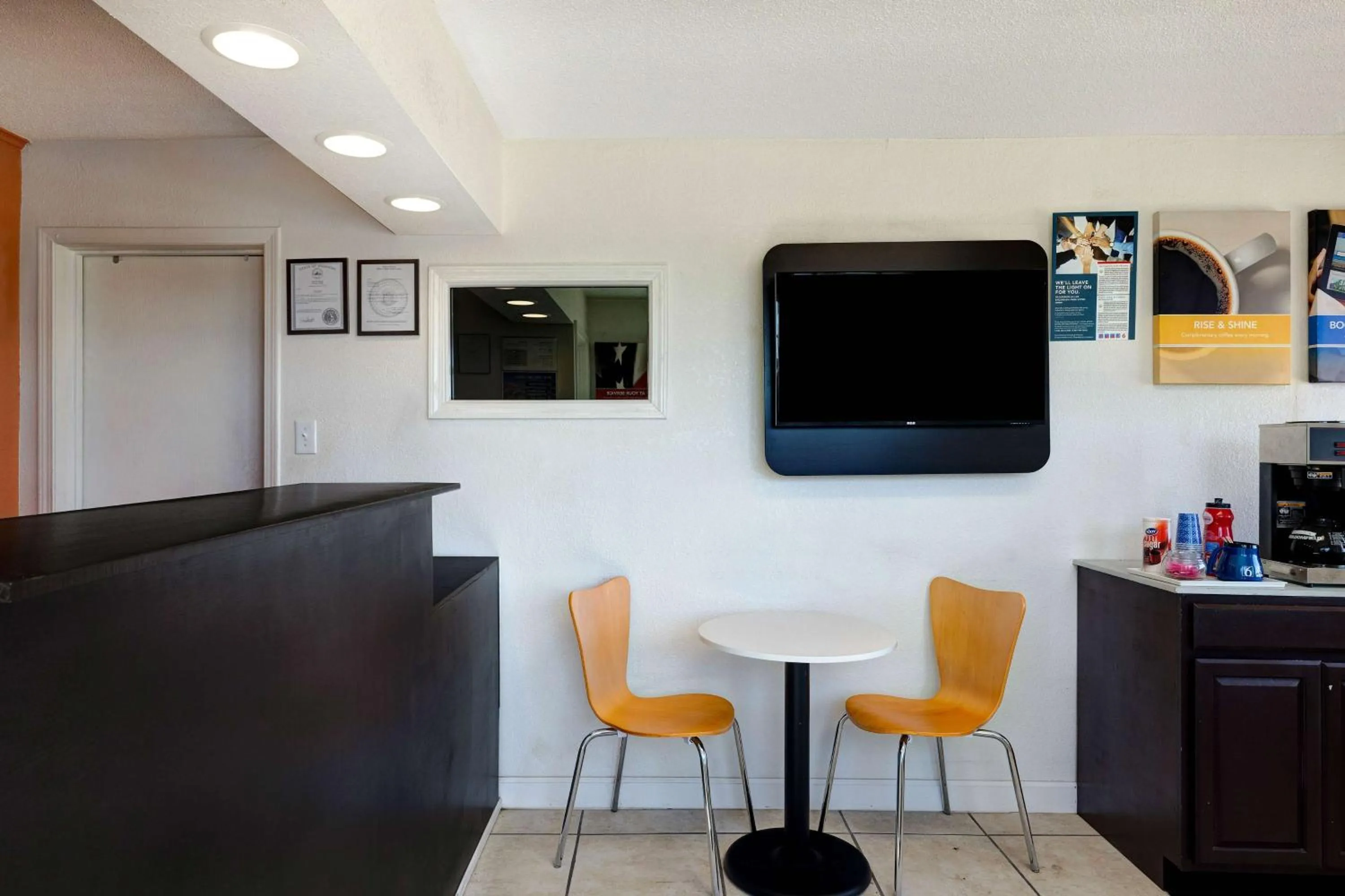 Lobby or reception in Motel 6-Rolla, MO