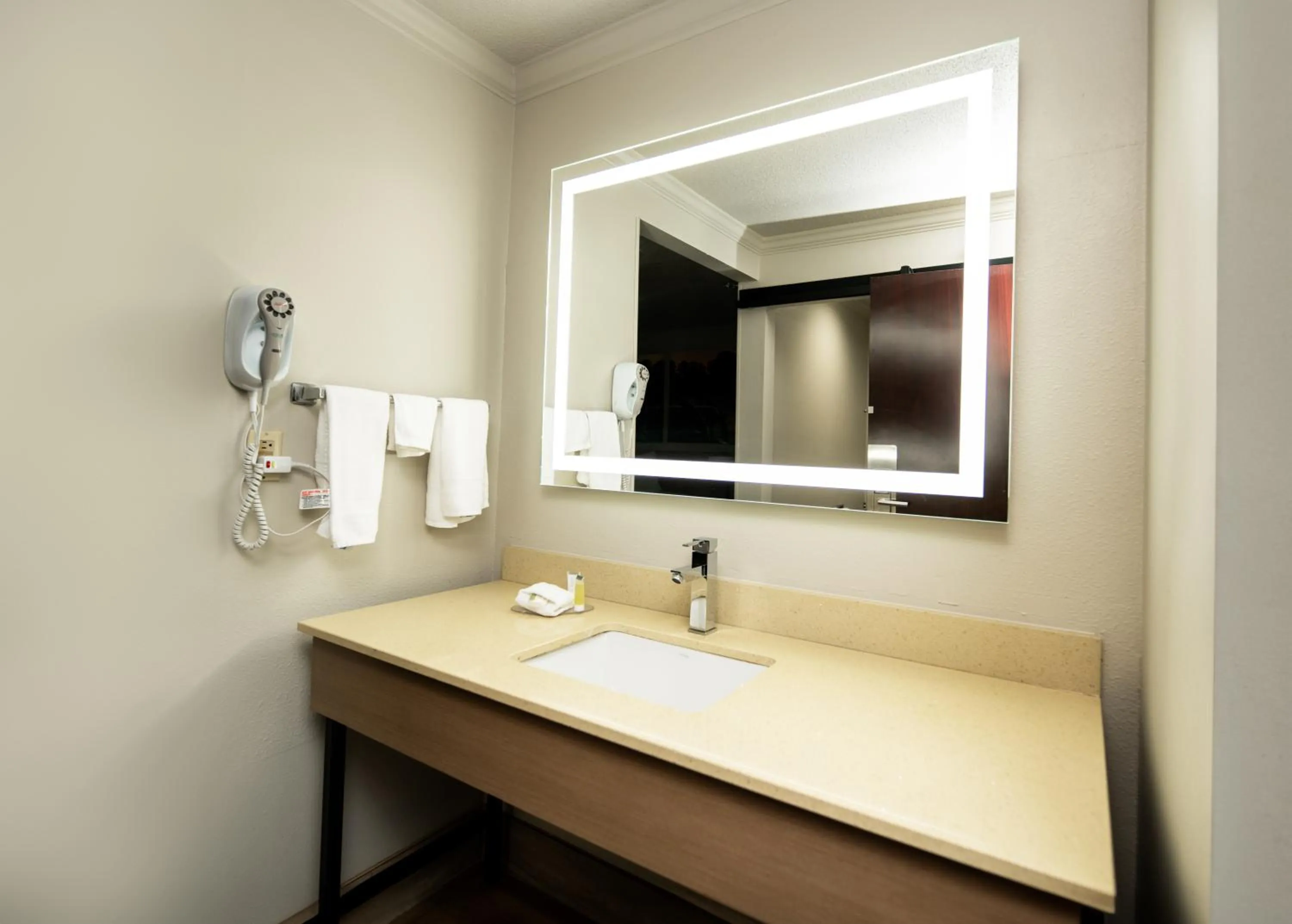 Days Inn by Wyndham Fort Smith