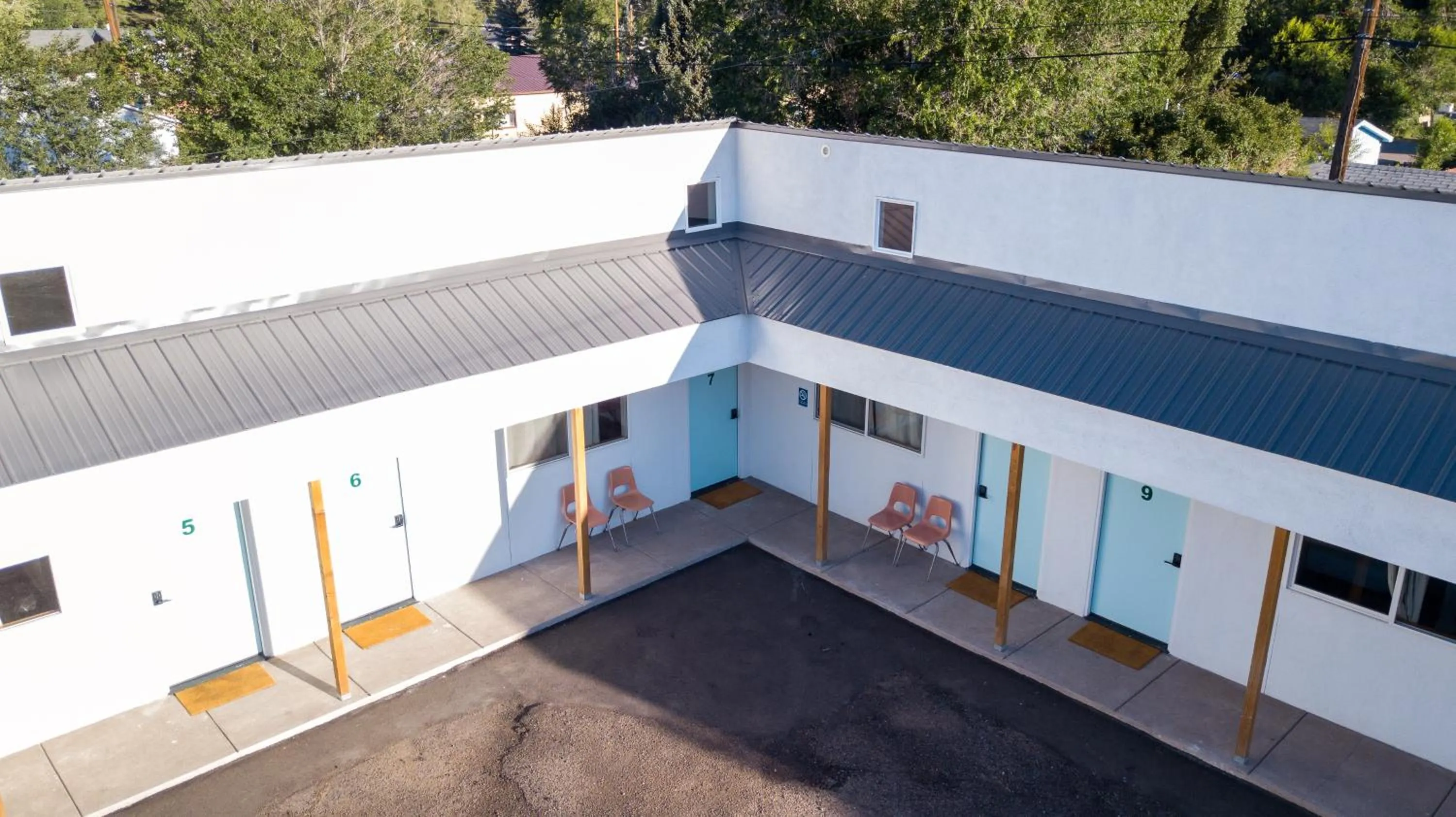 Property building in Mellow Moon Lodge