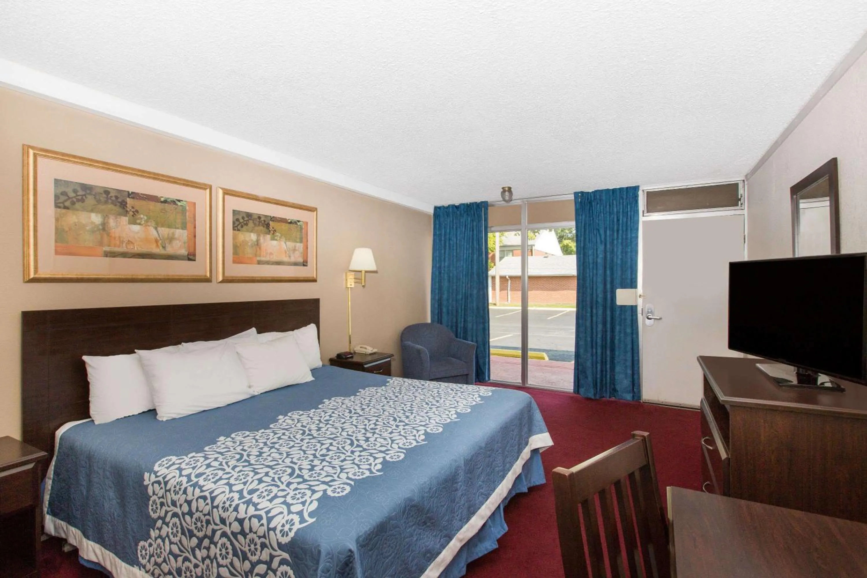 Photo of the whole room in Americas Best Value Inn St. Joseph at I-29