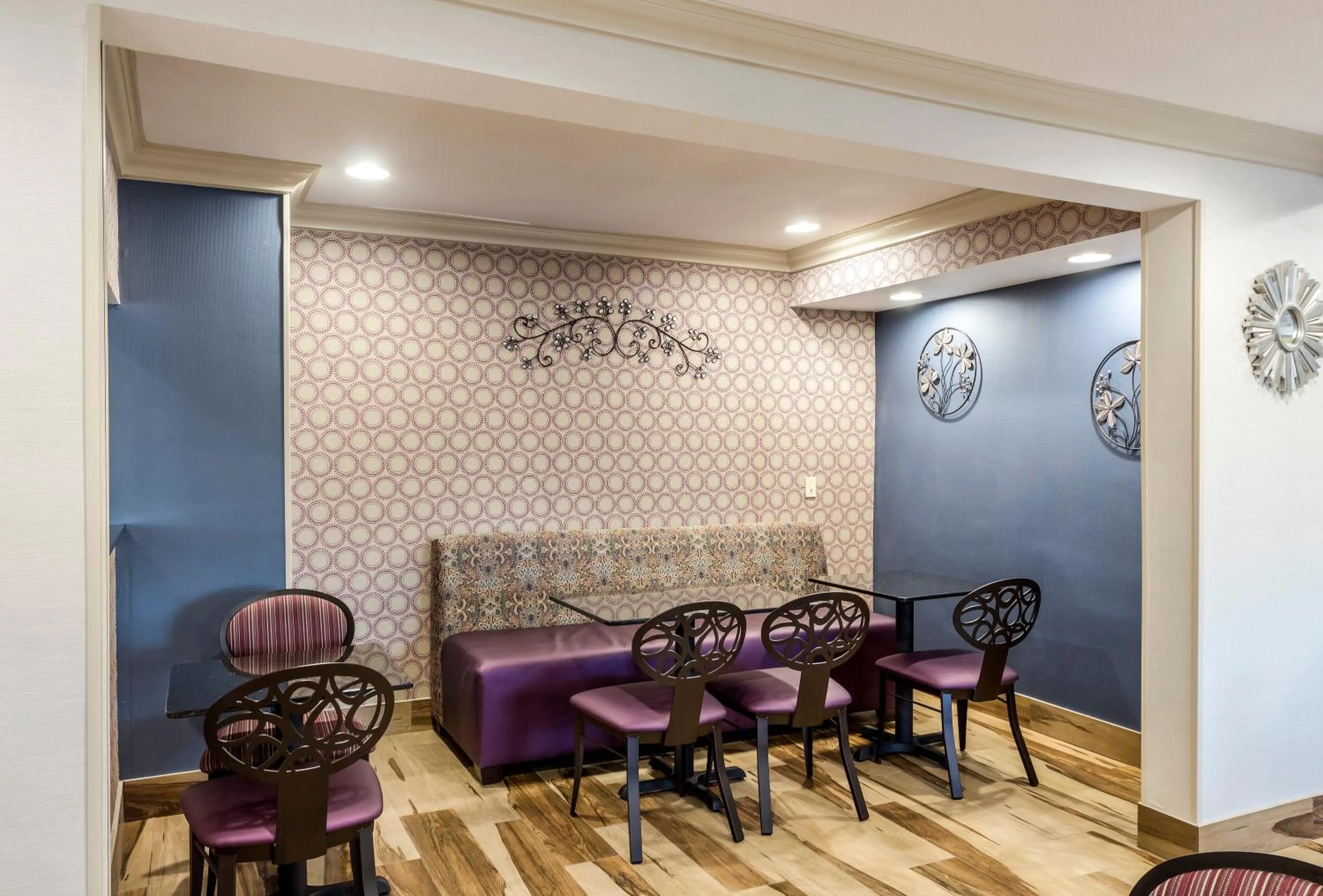 Comfort Inn Tulsa Midtown