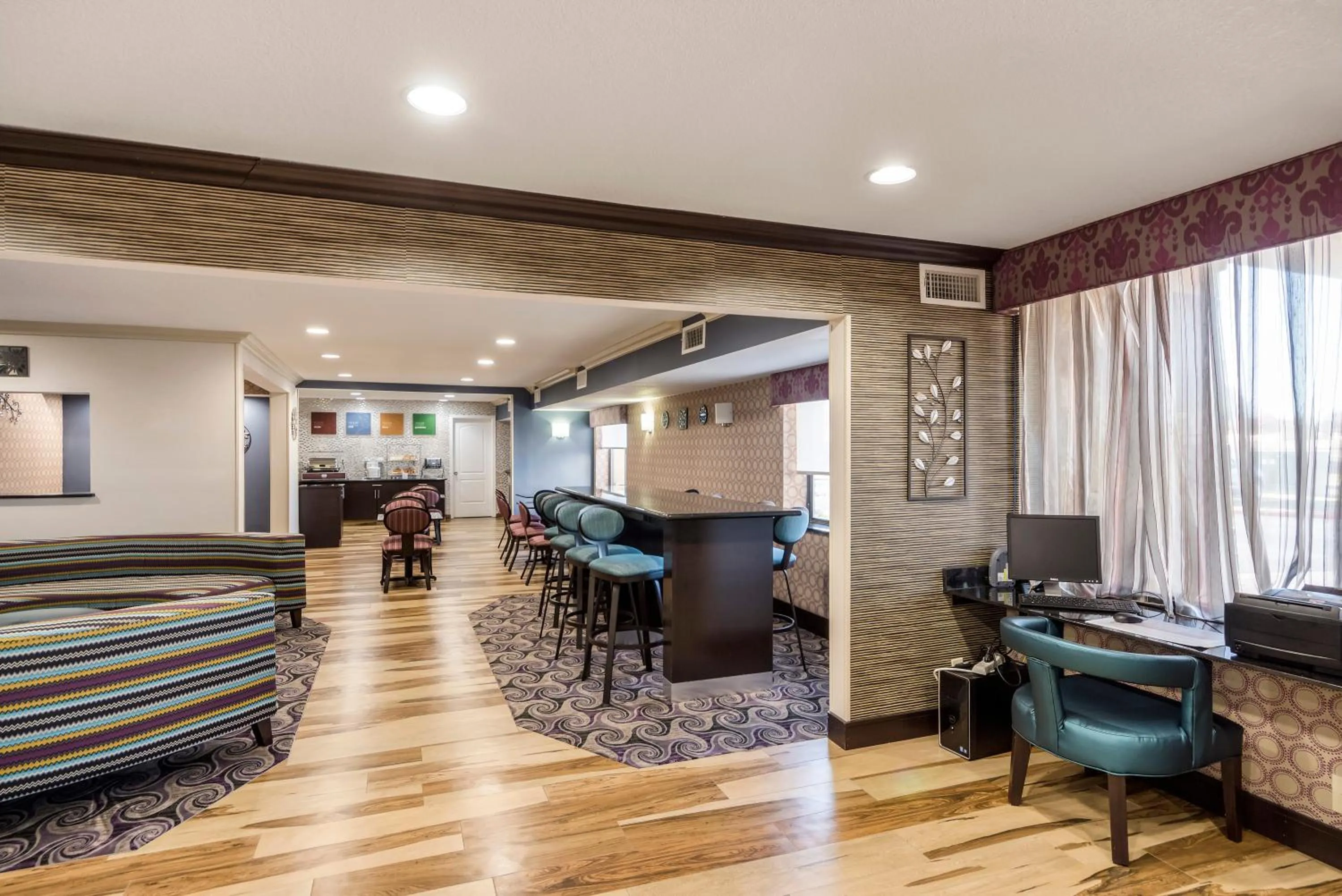 Comfort Inn Tulsa Midtown