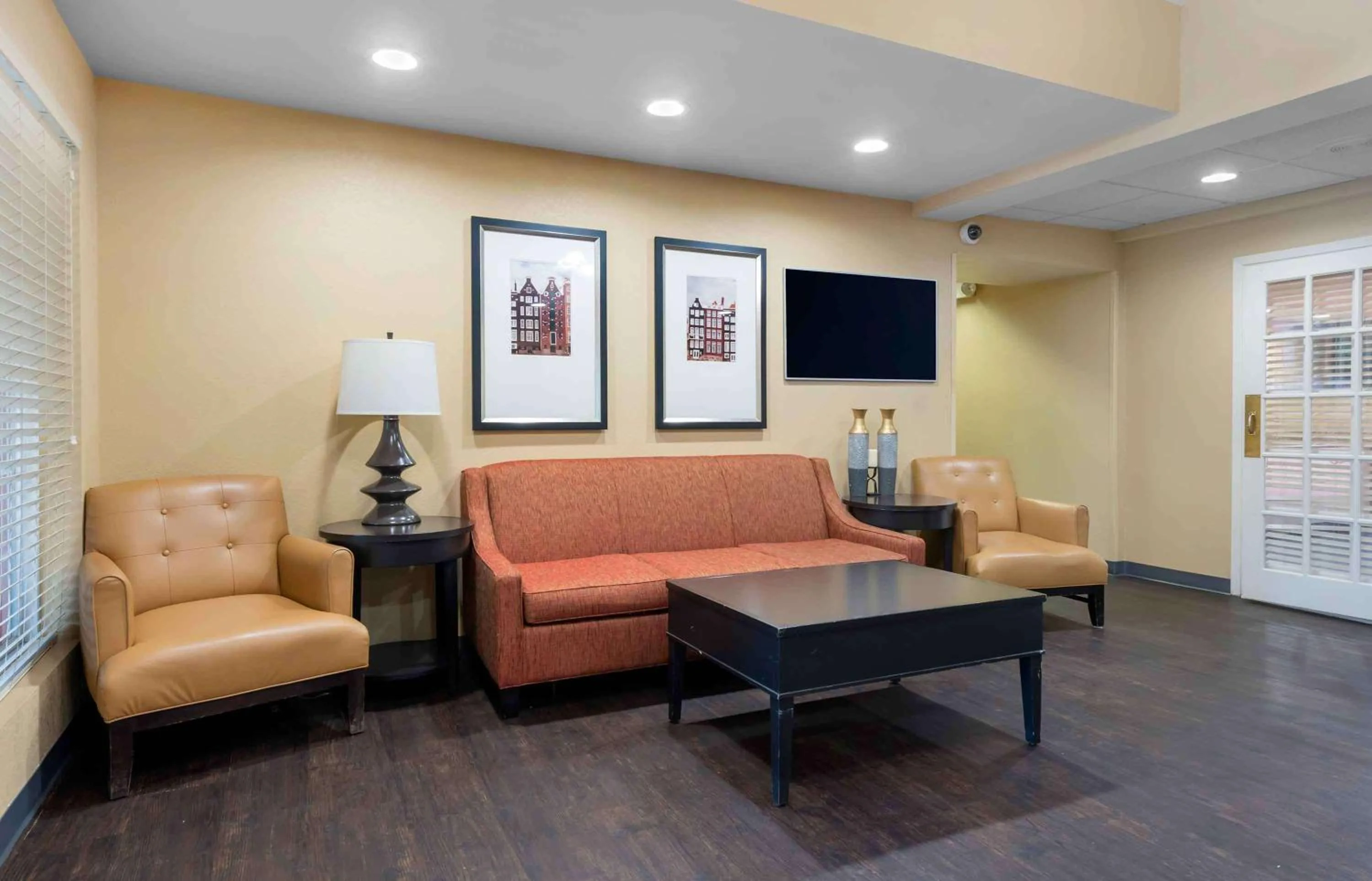 Lobby or reception in Extended Stay America Select Suites - Jacksonville Salisbury Rd Southpoint