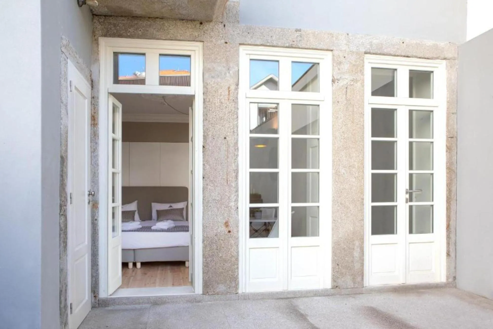 Off site, Bed in MyStay Porto - Urban Collection
