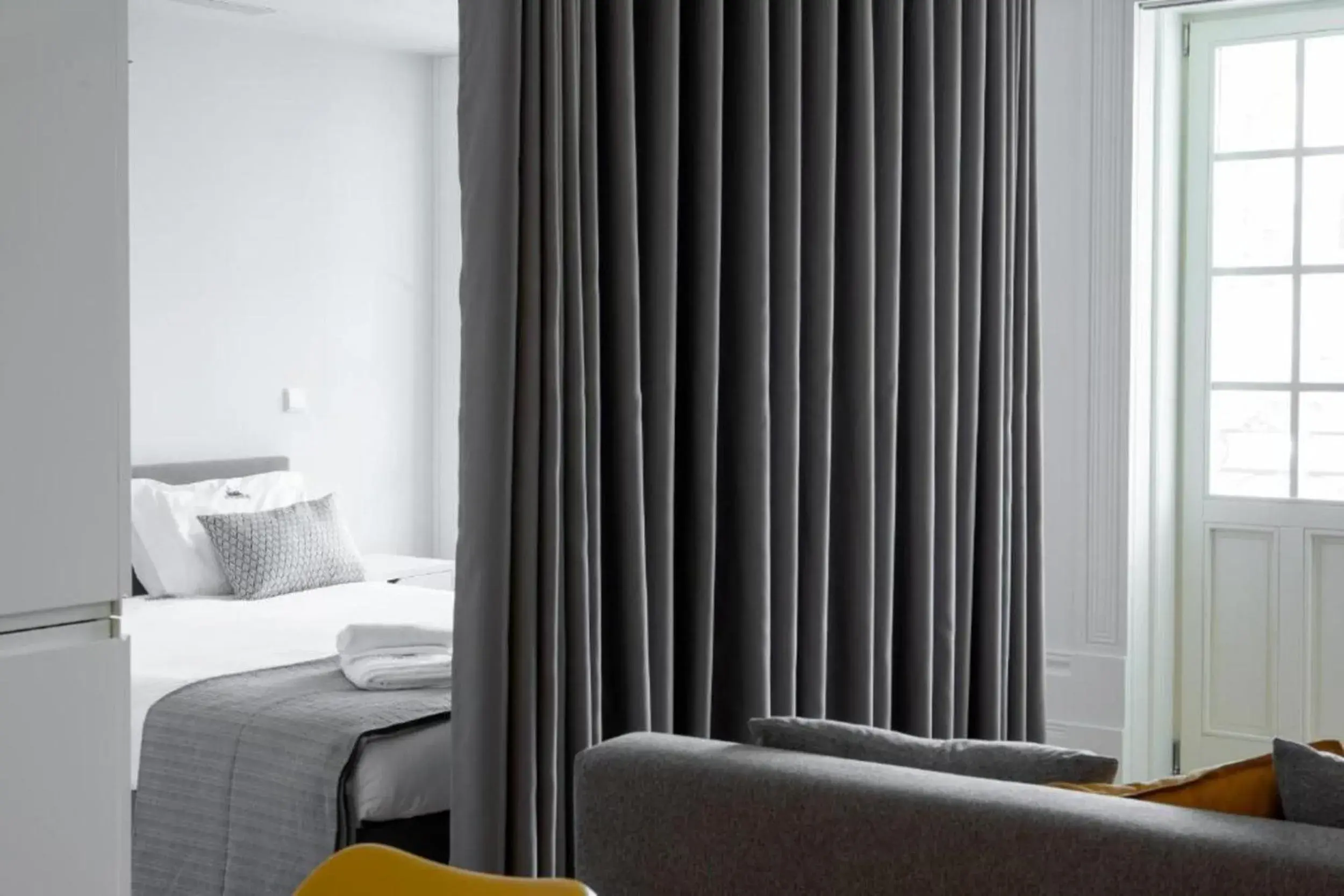 Apartment with Pool View in MyStay Porto - Urban Collection Apartment with Pool View in MyStay Porto - Urban Collection