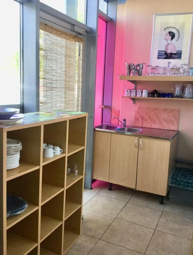 Kitchen or kitchenette in Harbour Hub Hostel