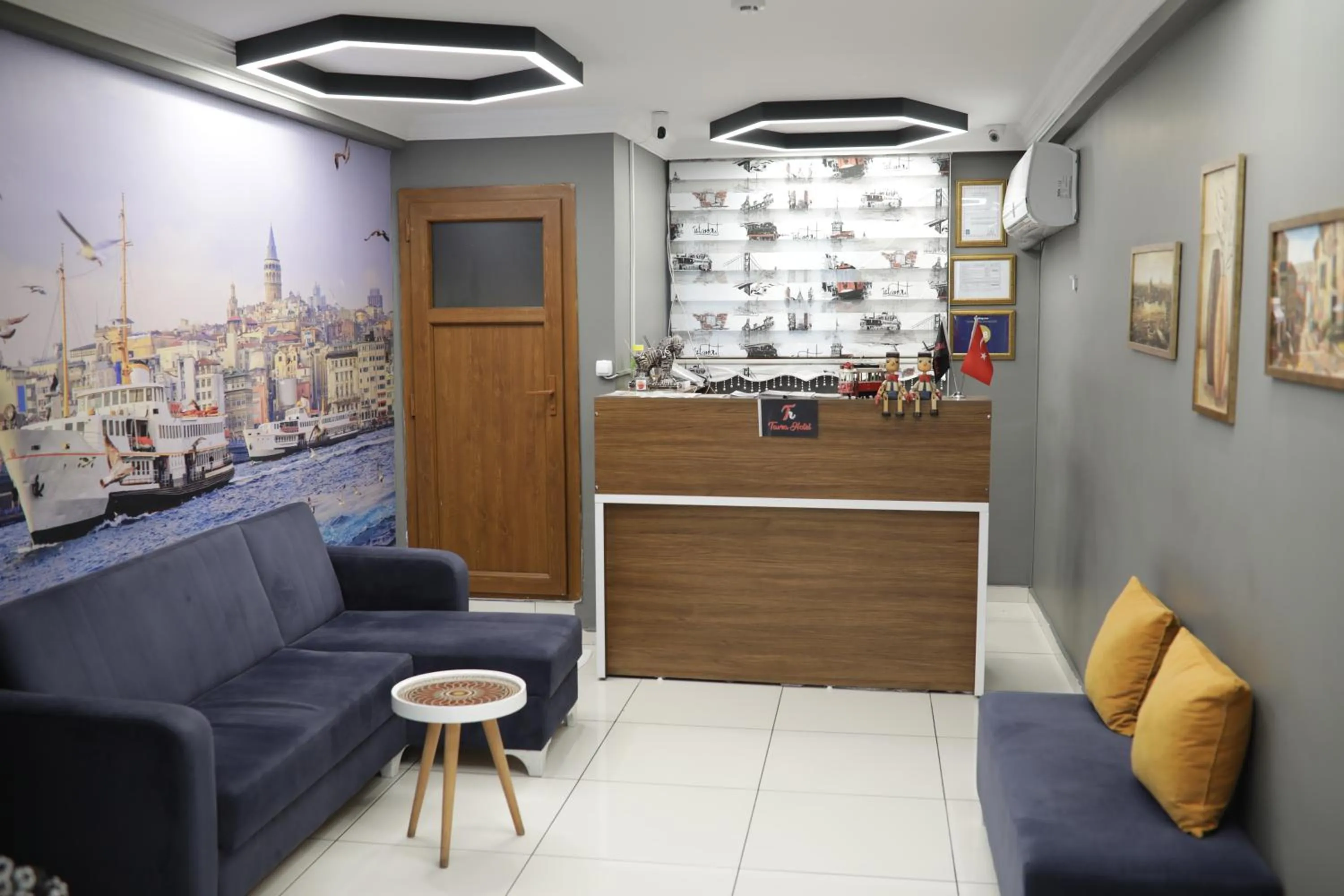 Lobby or reception in Tavra hotel