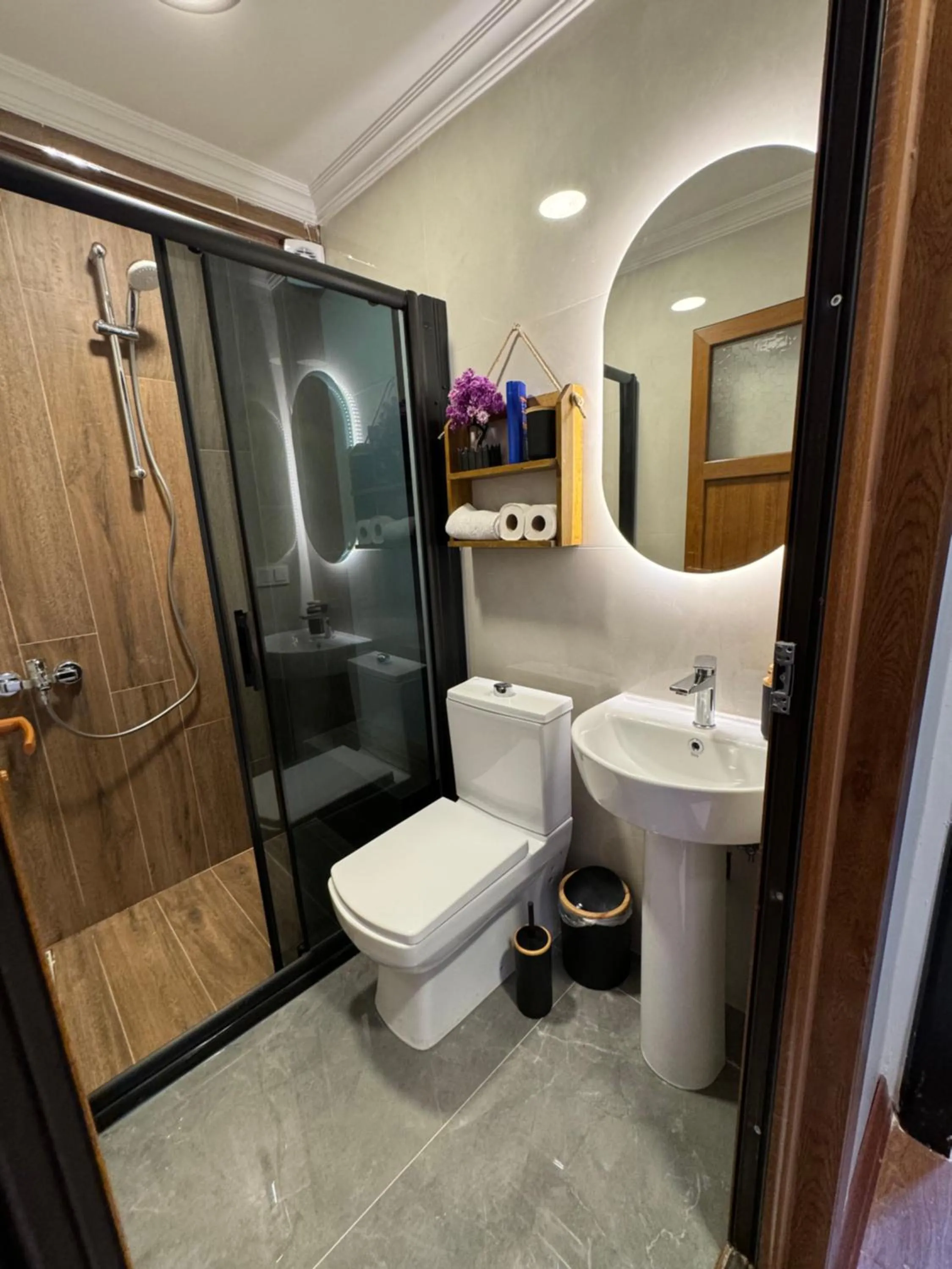 Bathroom in Tavra hotel