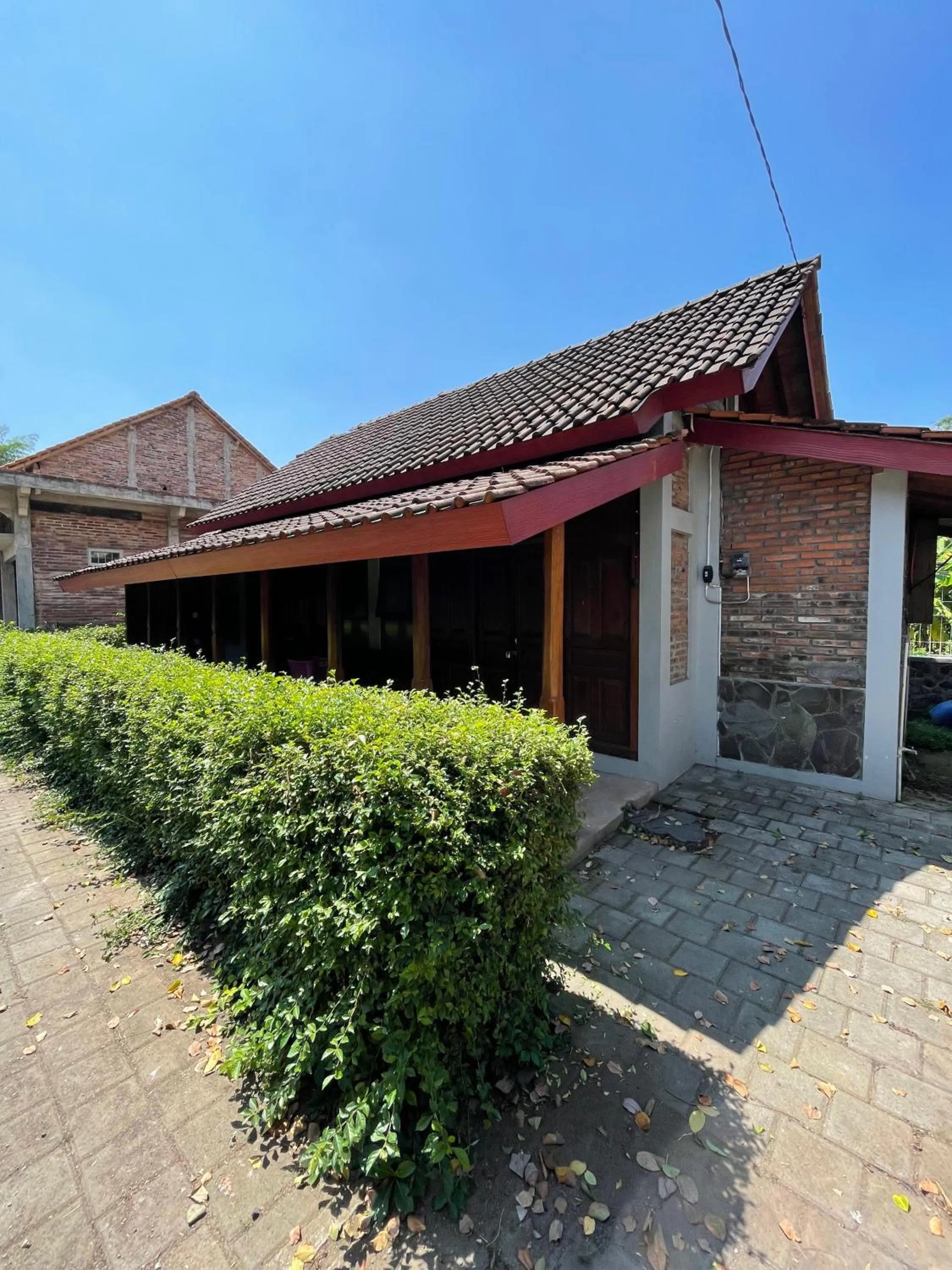 Saka Homestay Boutique & Cafe