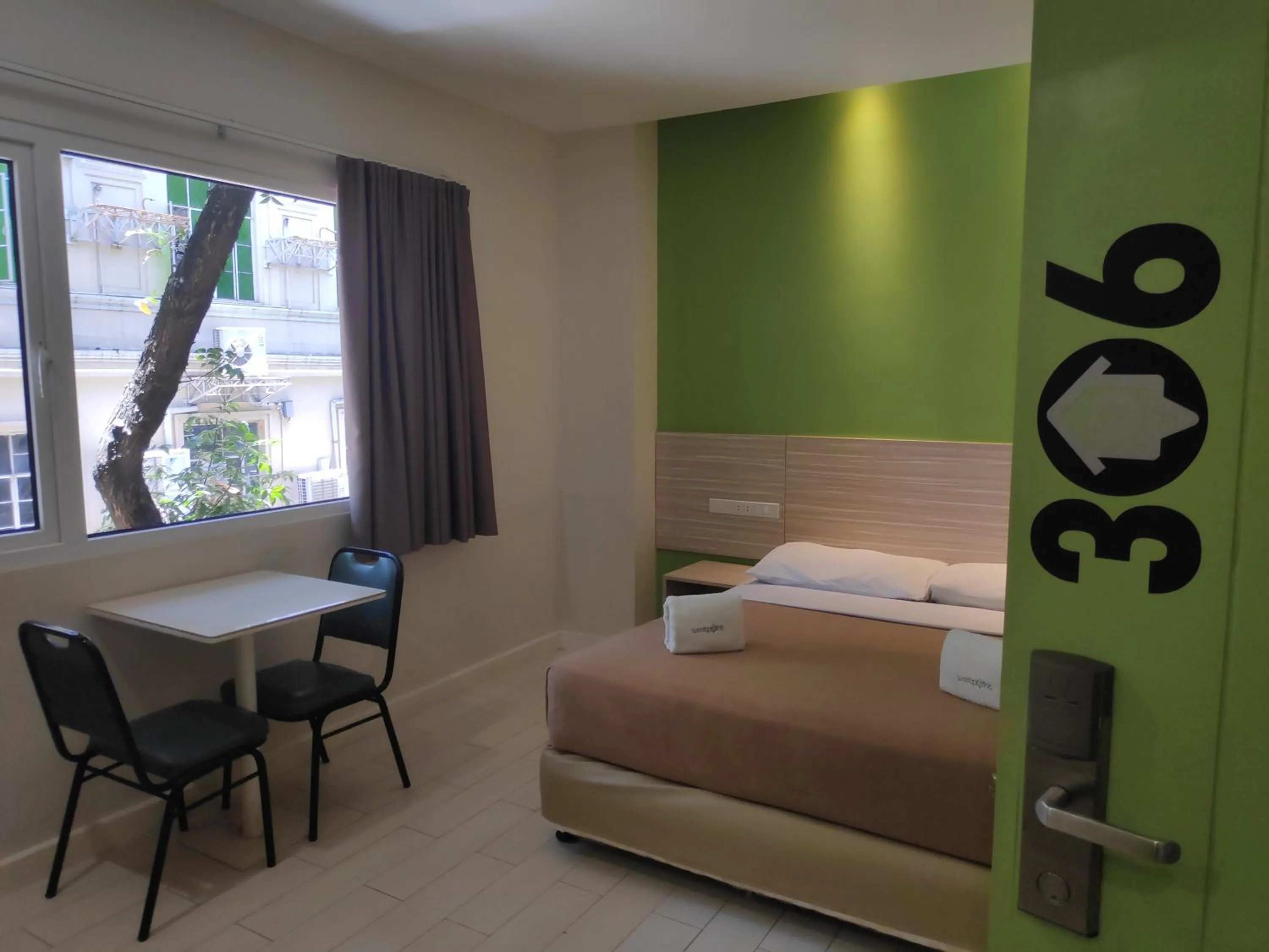 Bed in Westpoint Hotel