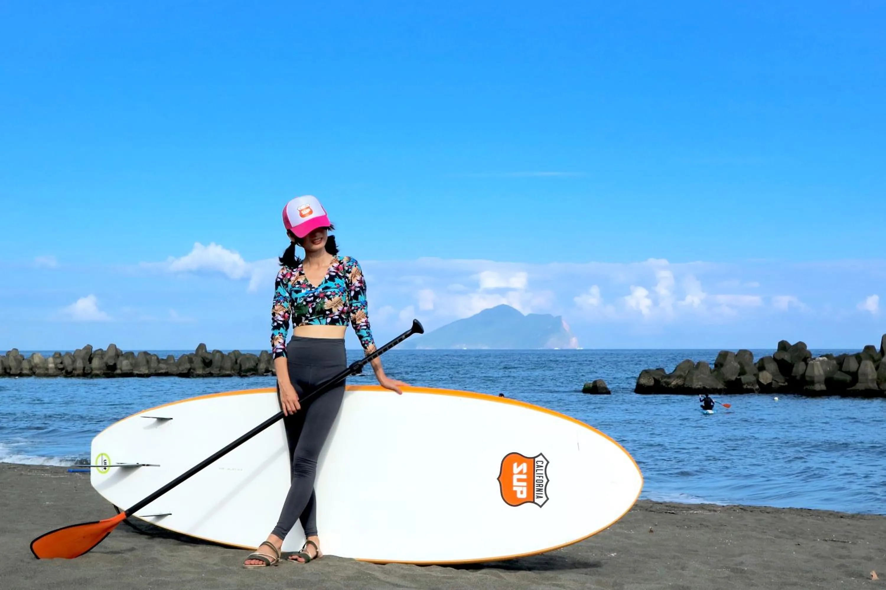 Windsurfing in Kailan Hotel