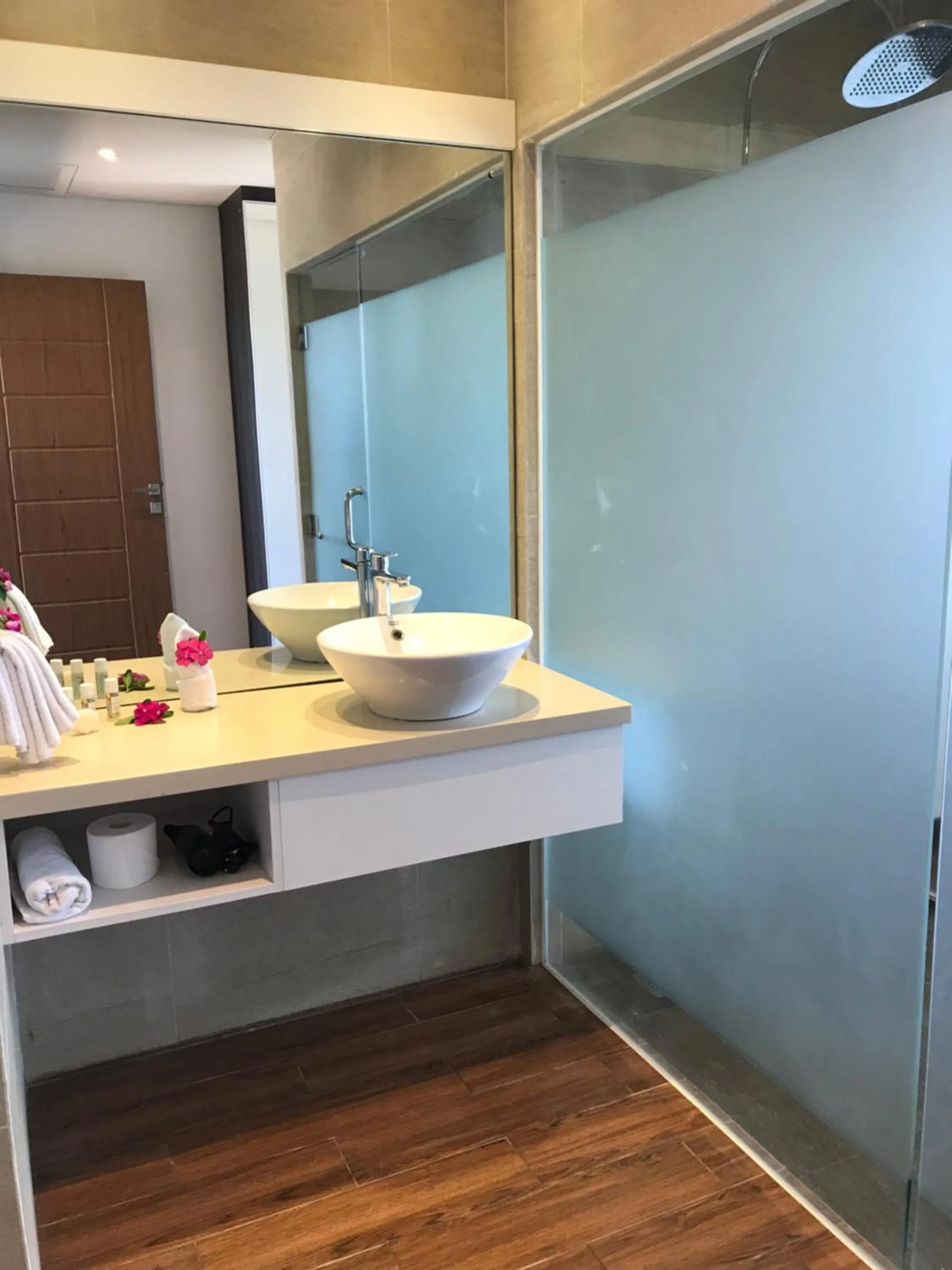 Bathroom in Yadua Bay Resort & Villas