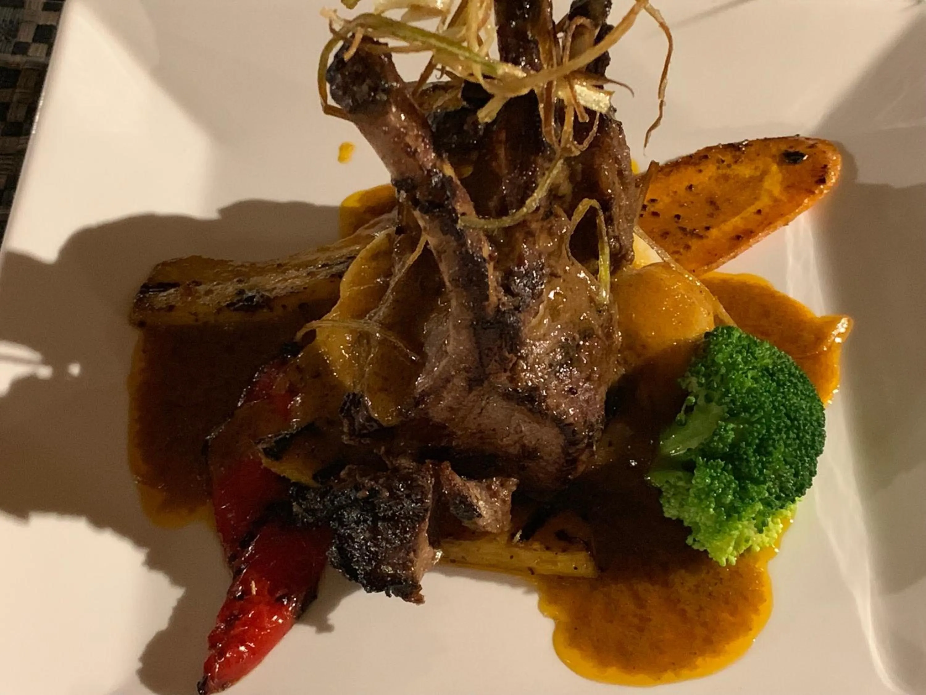 Food and drinks in Yadua Bay Resort & Villas