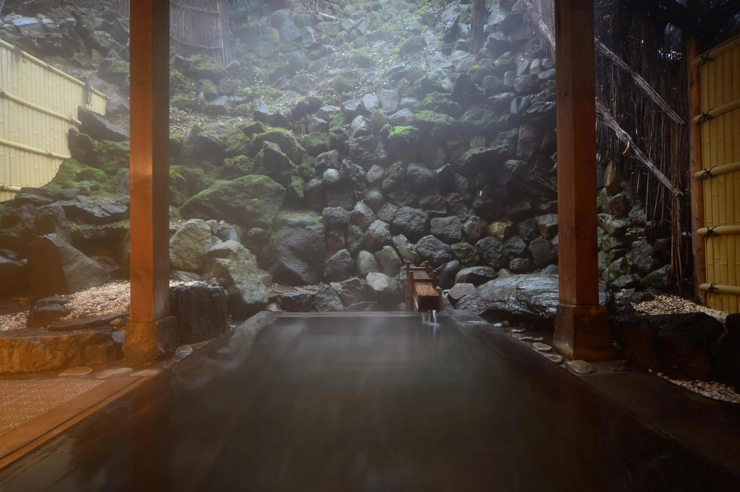 Hot Spring Bath in Osakaya Ryokan