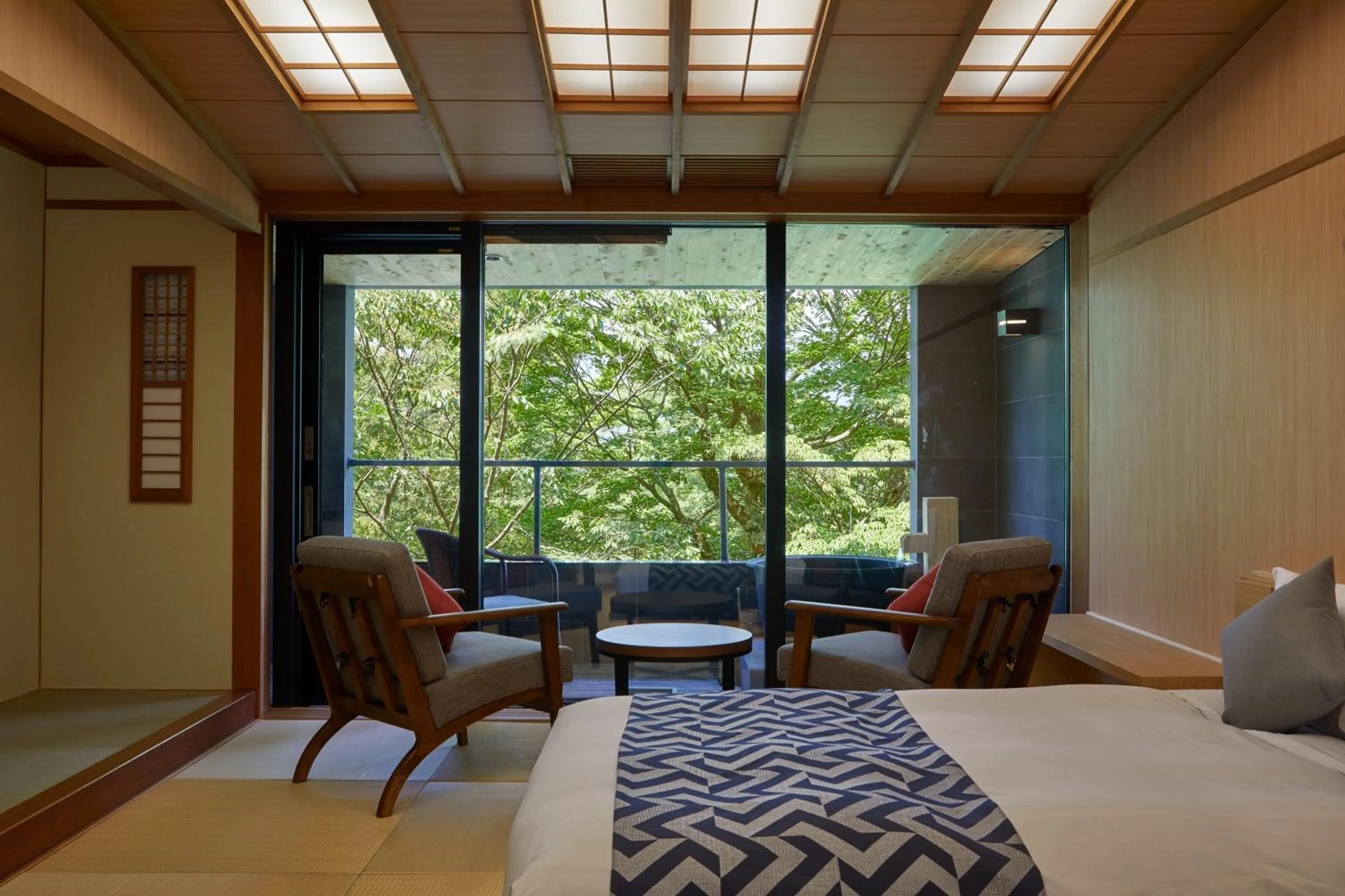 Photo of the whole room, Bed in Centurion Hakone Bettei
