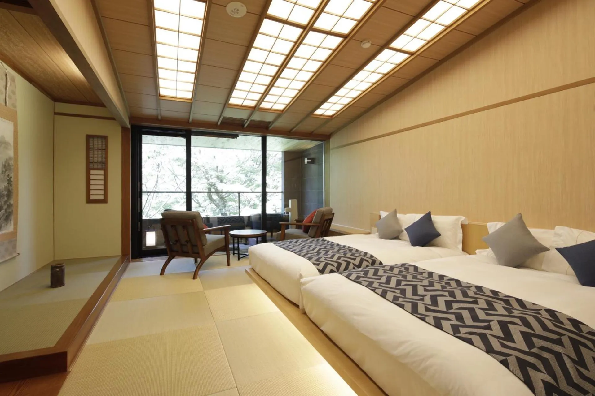 Photo of the whole room, Bed in Centurion Hakone Bettei