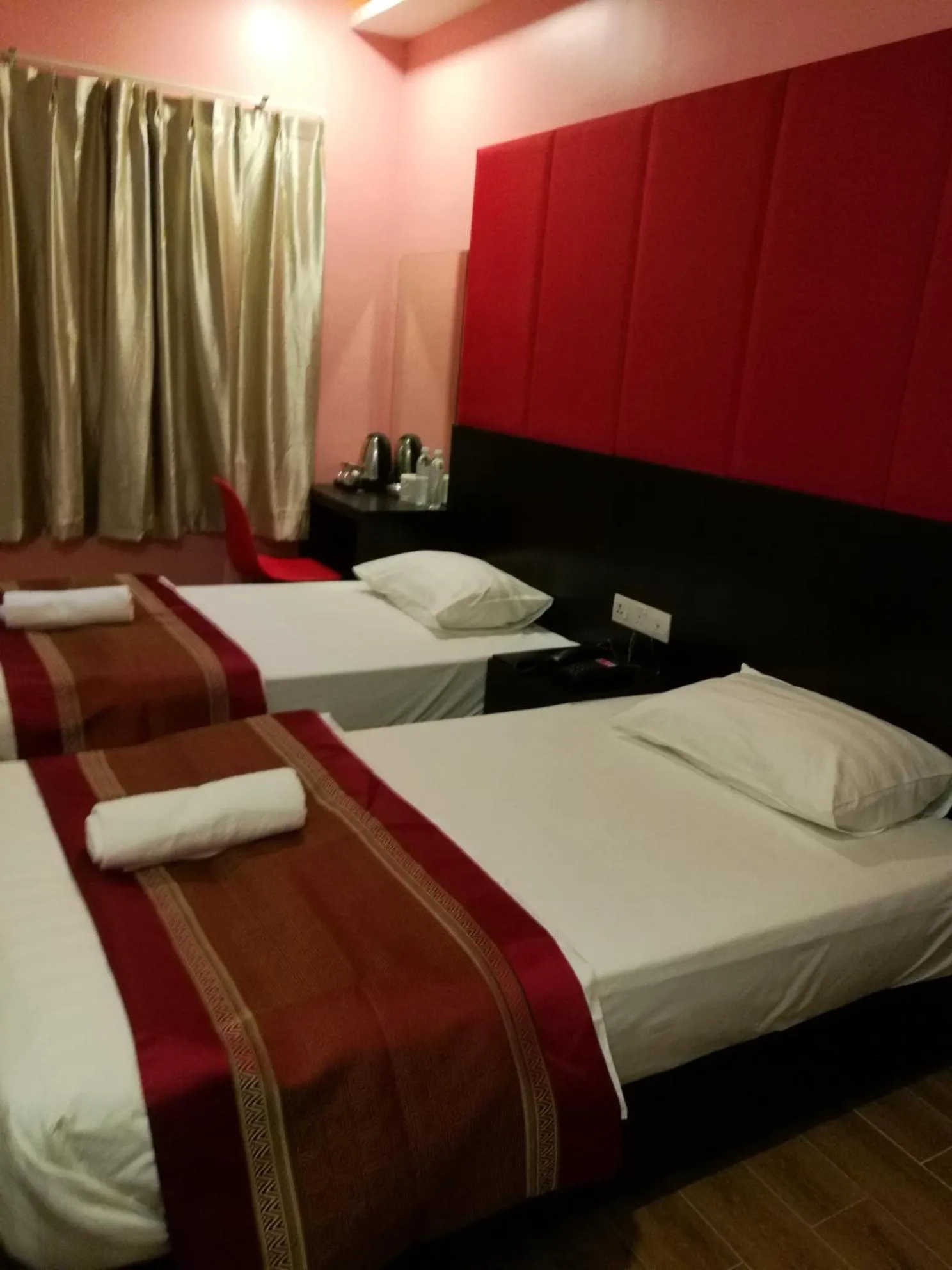 Photo of the whole room, Bed in D'Spark Hotel Bayu