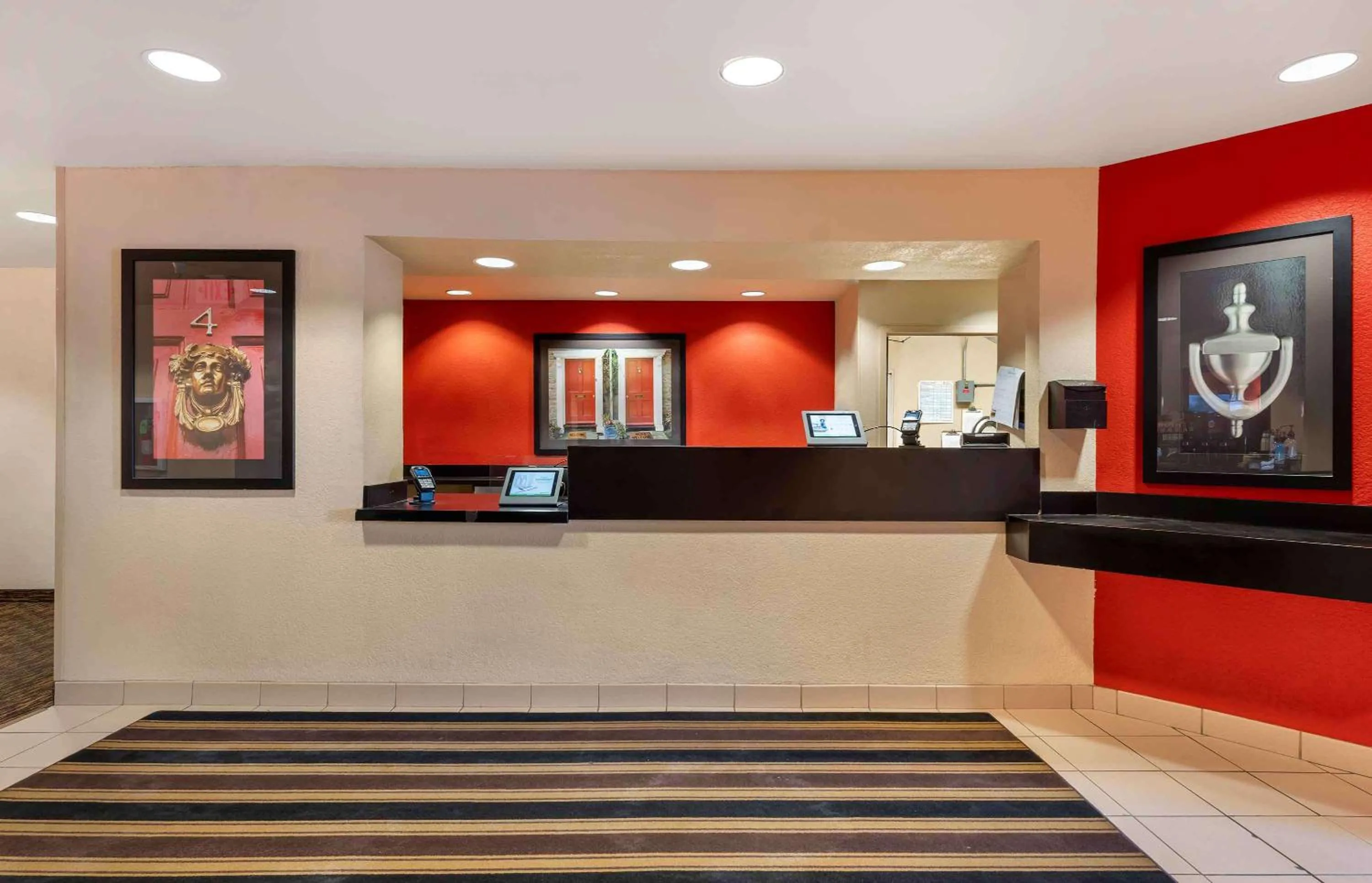 Lobby or reception in Extended Stay America Suites - Chicago - Romeoville - Bollingbrook