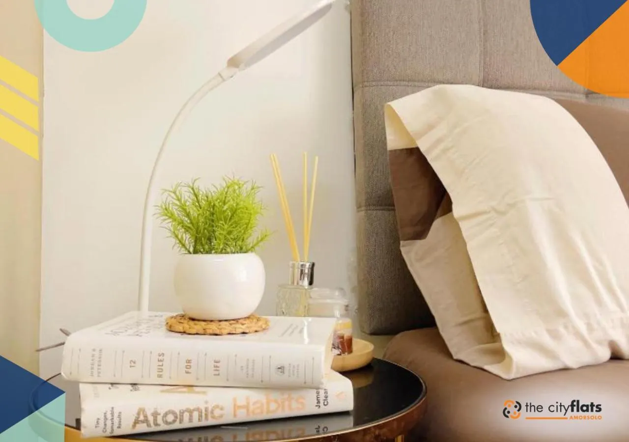 Decorative detail, Bed in The City Flats Amorsolo