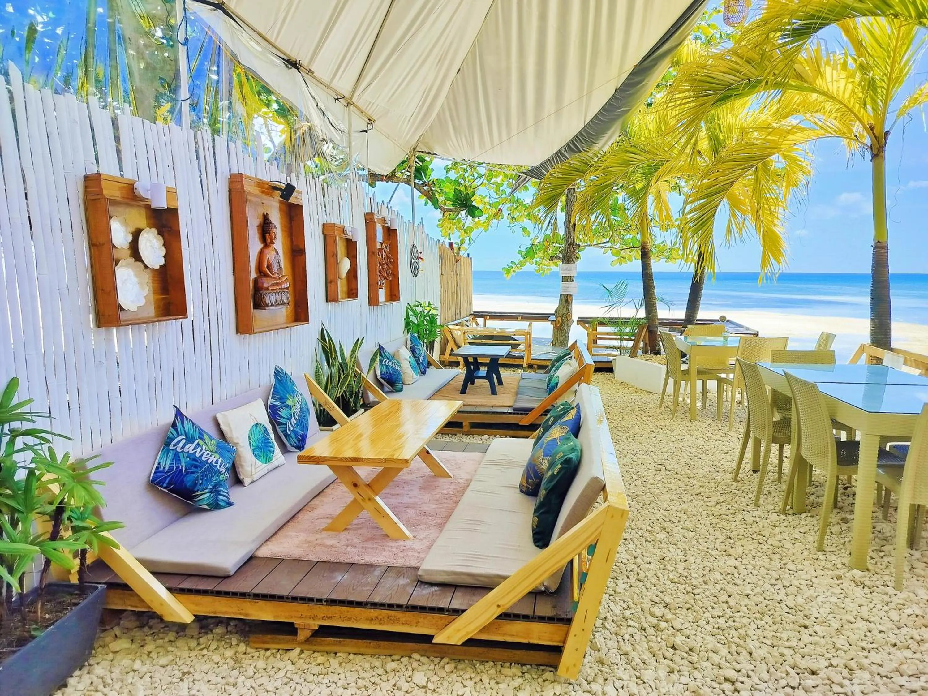 Property building in Swakihan Guest House