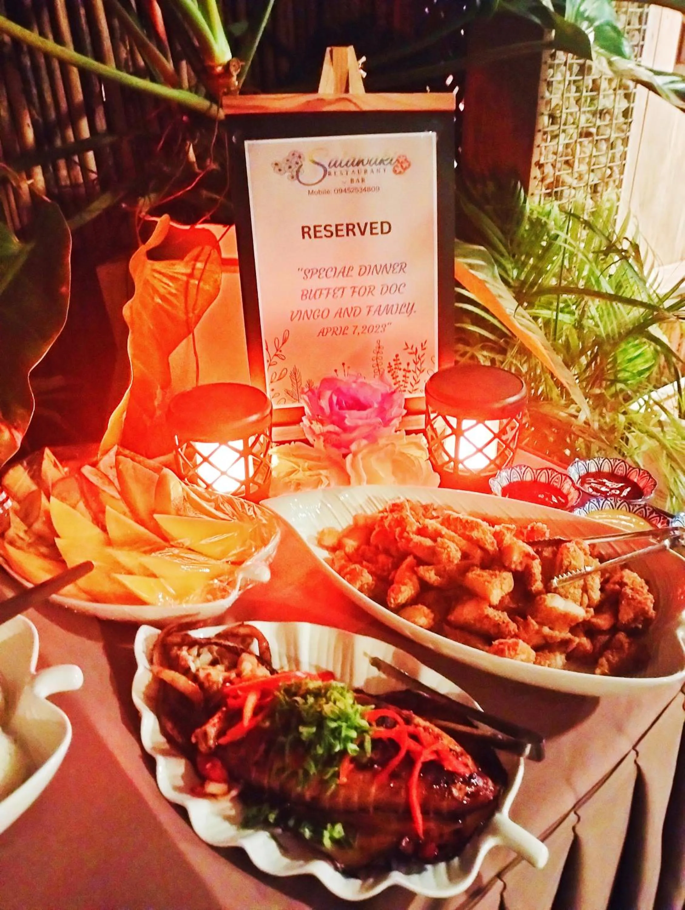 Restaurant/places to eat in Swakihan Guest House