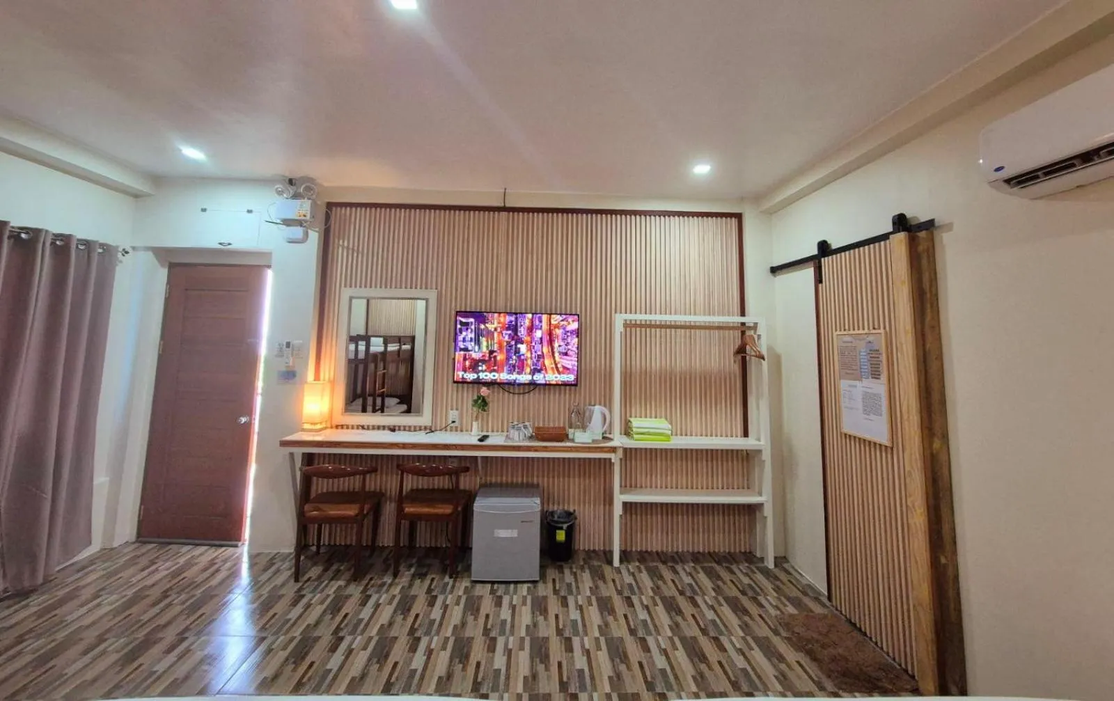 TV and multimedia in Swakihan Guest House