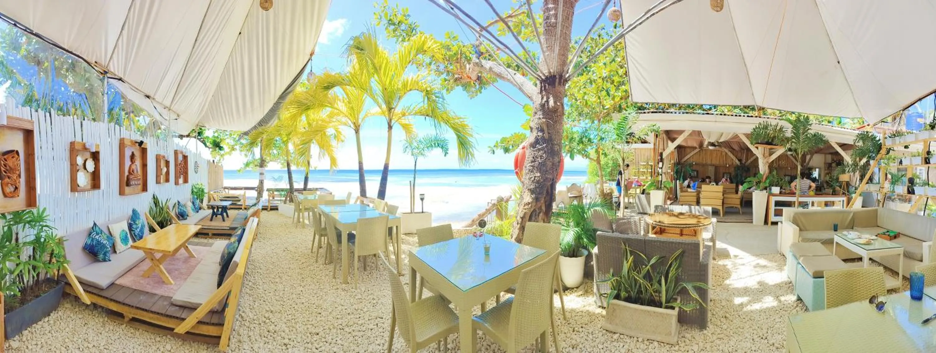 Property building in Swakihan Guest House