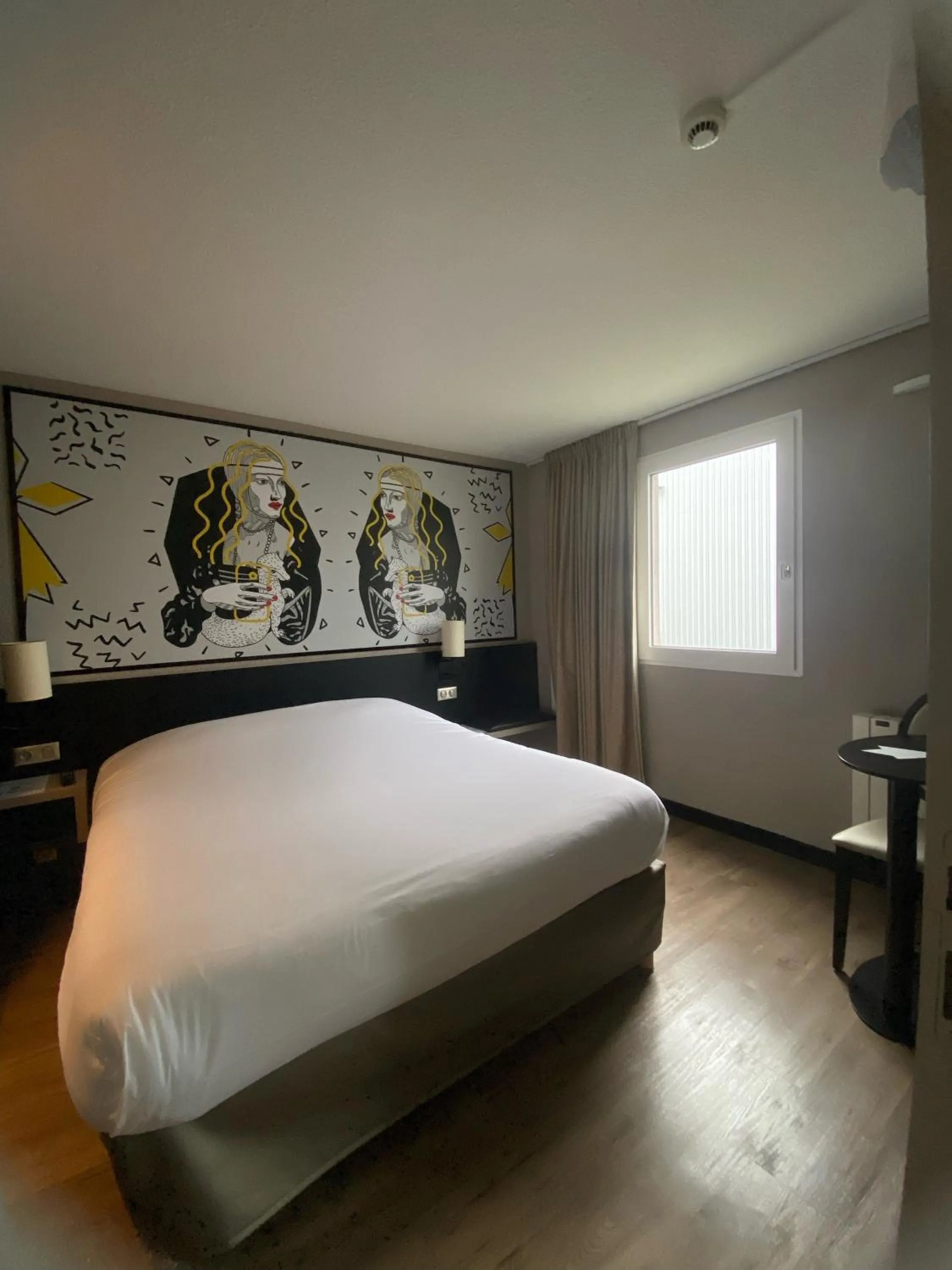 Bed in ibis Styles Saint Brieuc Plerin