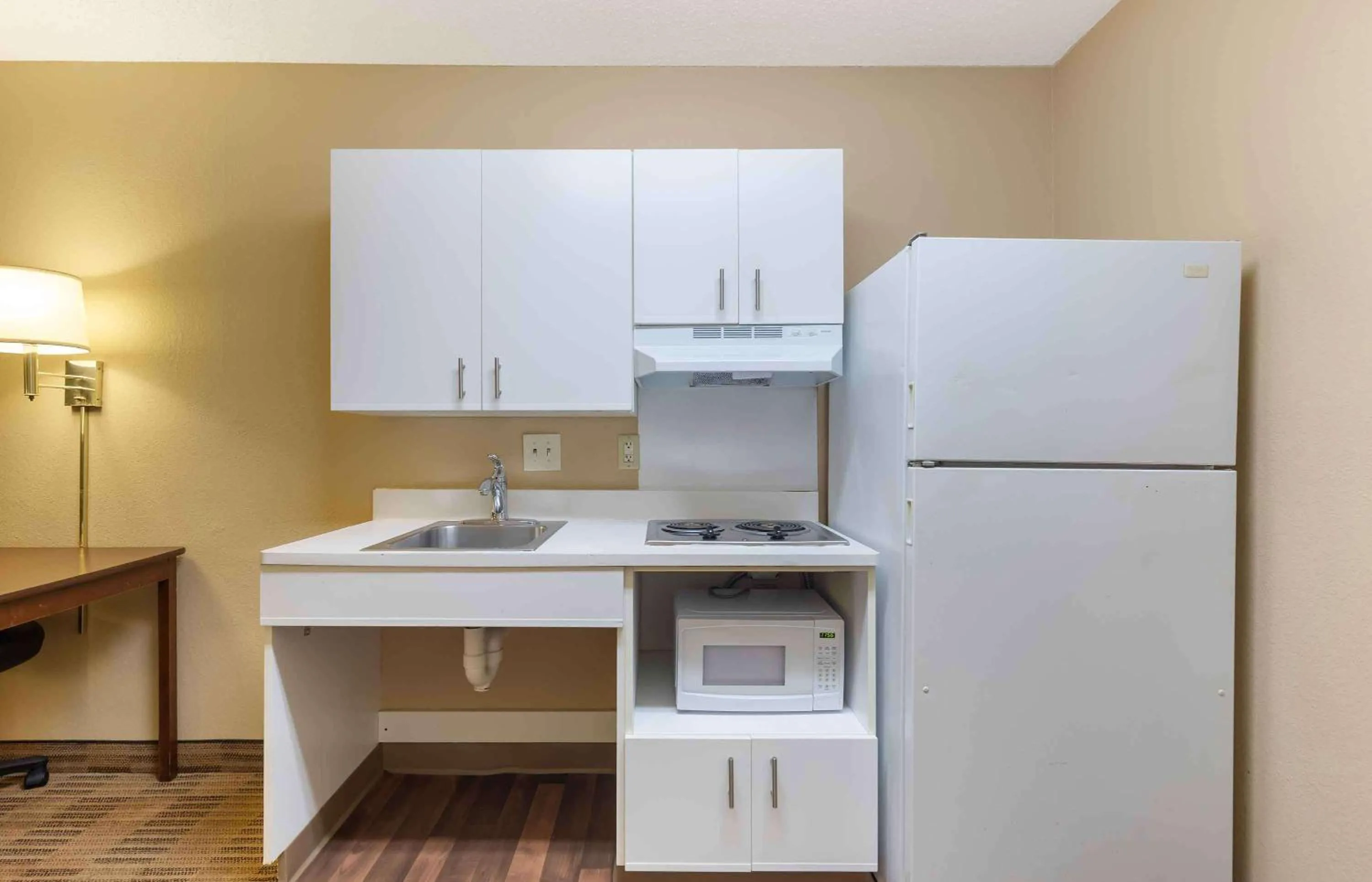 Bedroom in Extended Stay America Suites - Washington, DC - Gaithersburg - North