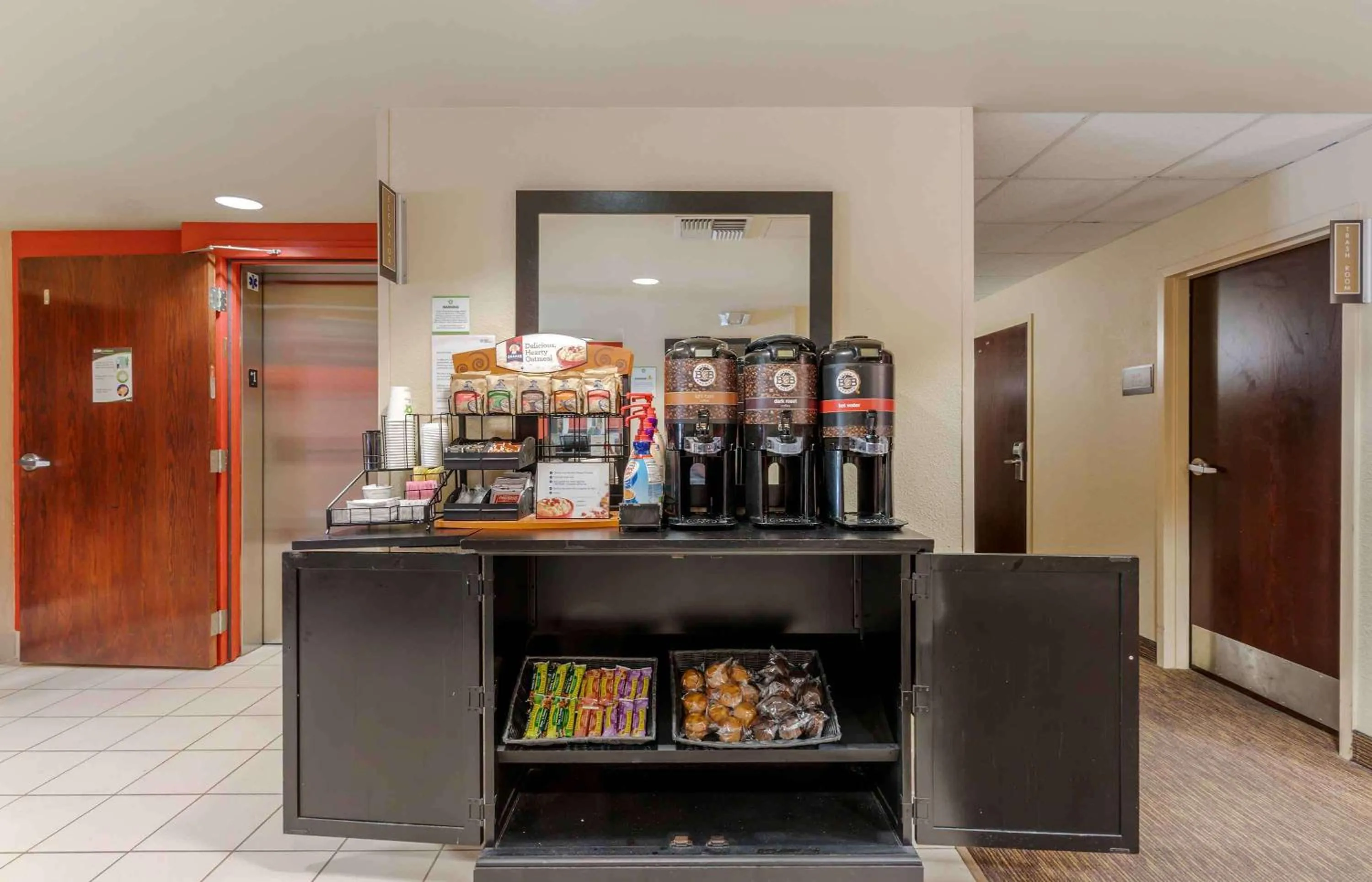 Breakfast in Extended Stay America Suites - San Jose - Santa Clara