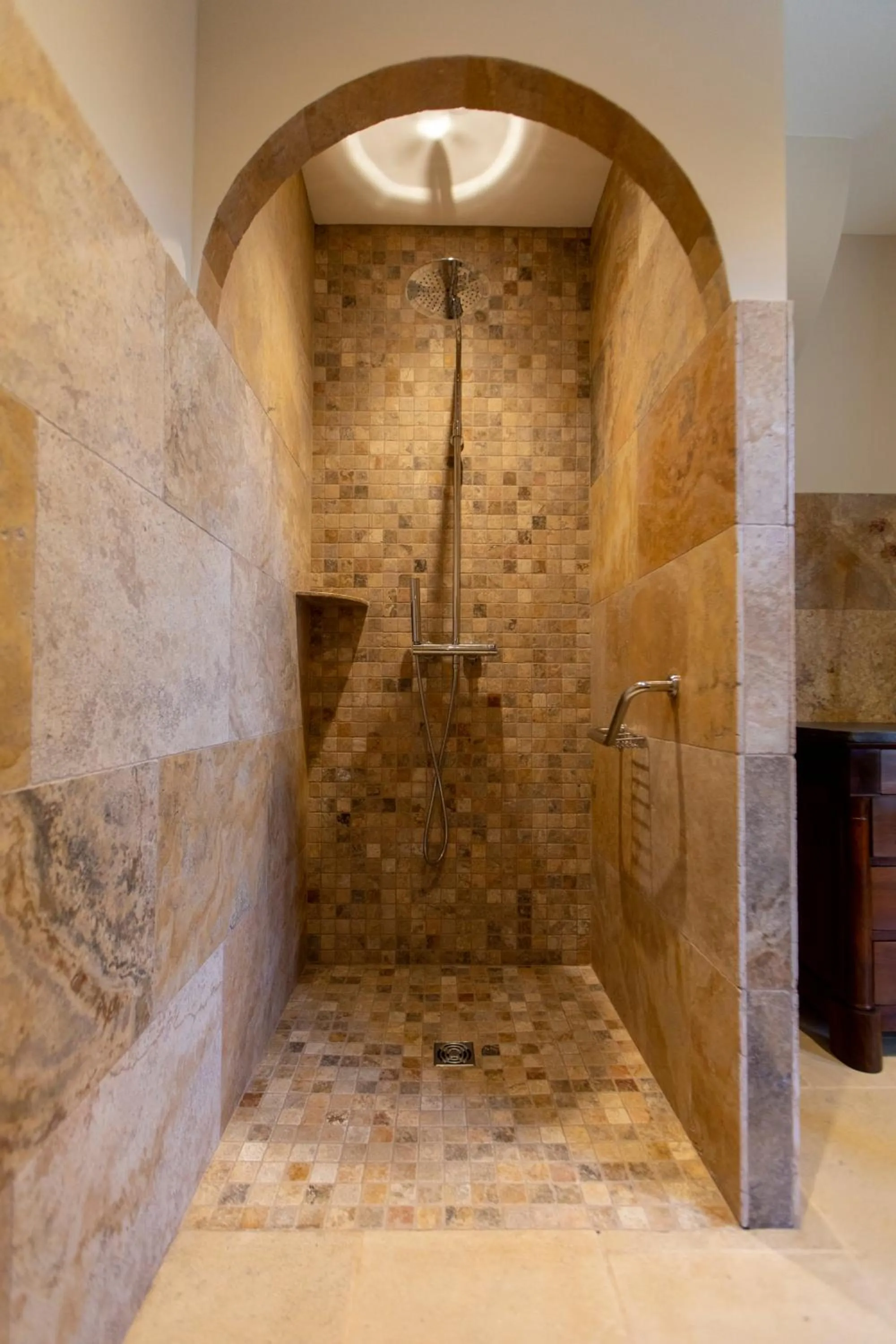 Shower in Domaine De La Chapelle