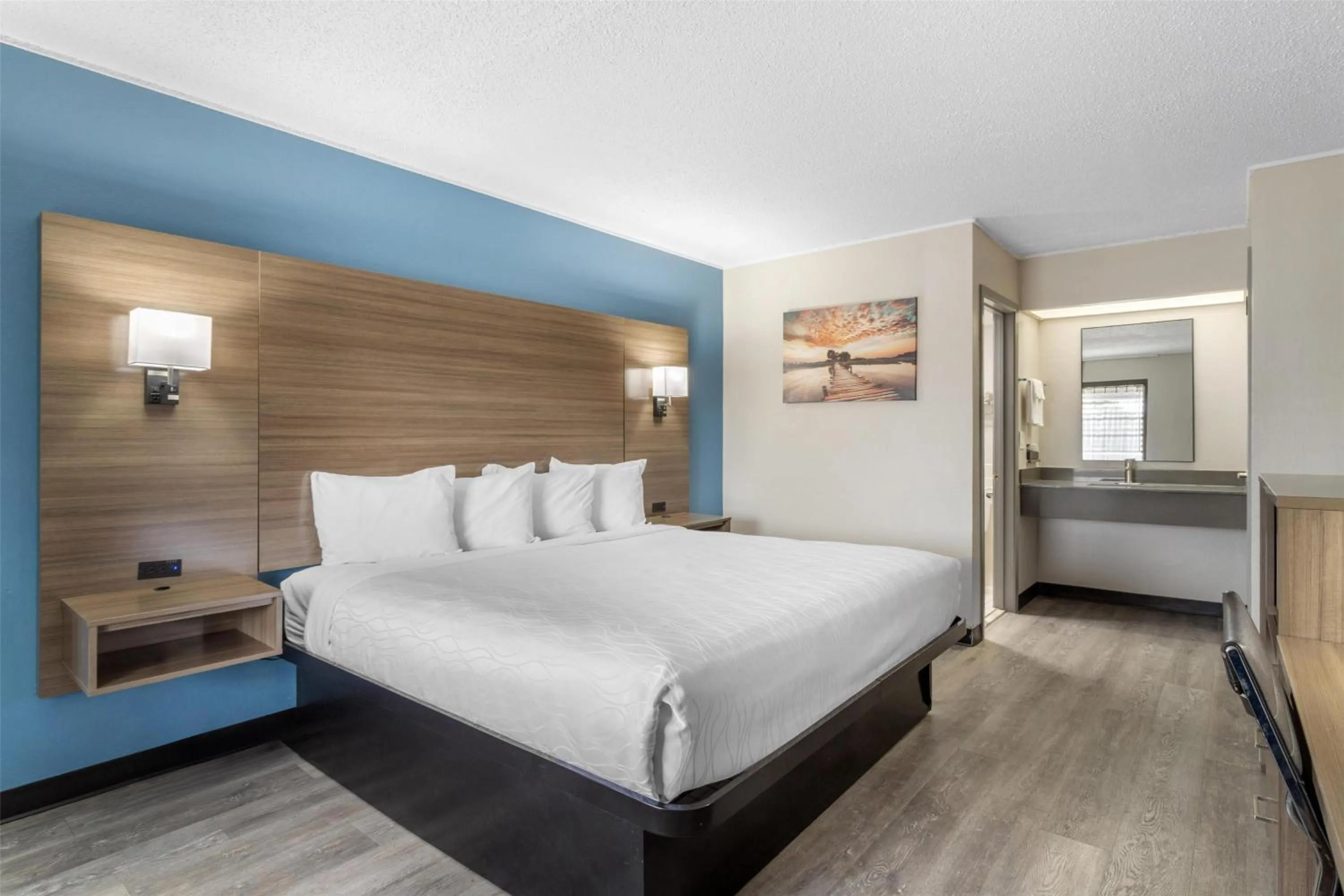 Bedroom in SureStay by Best Western Victoria