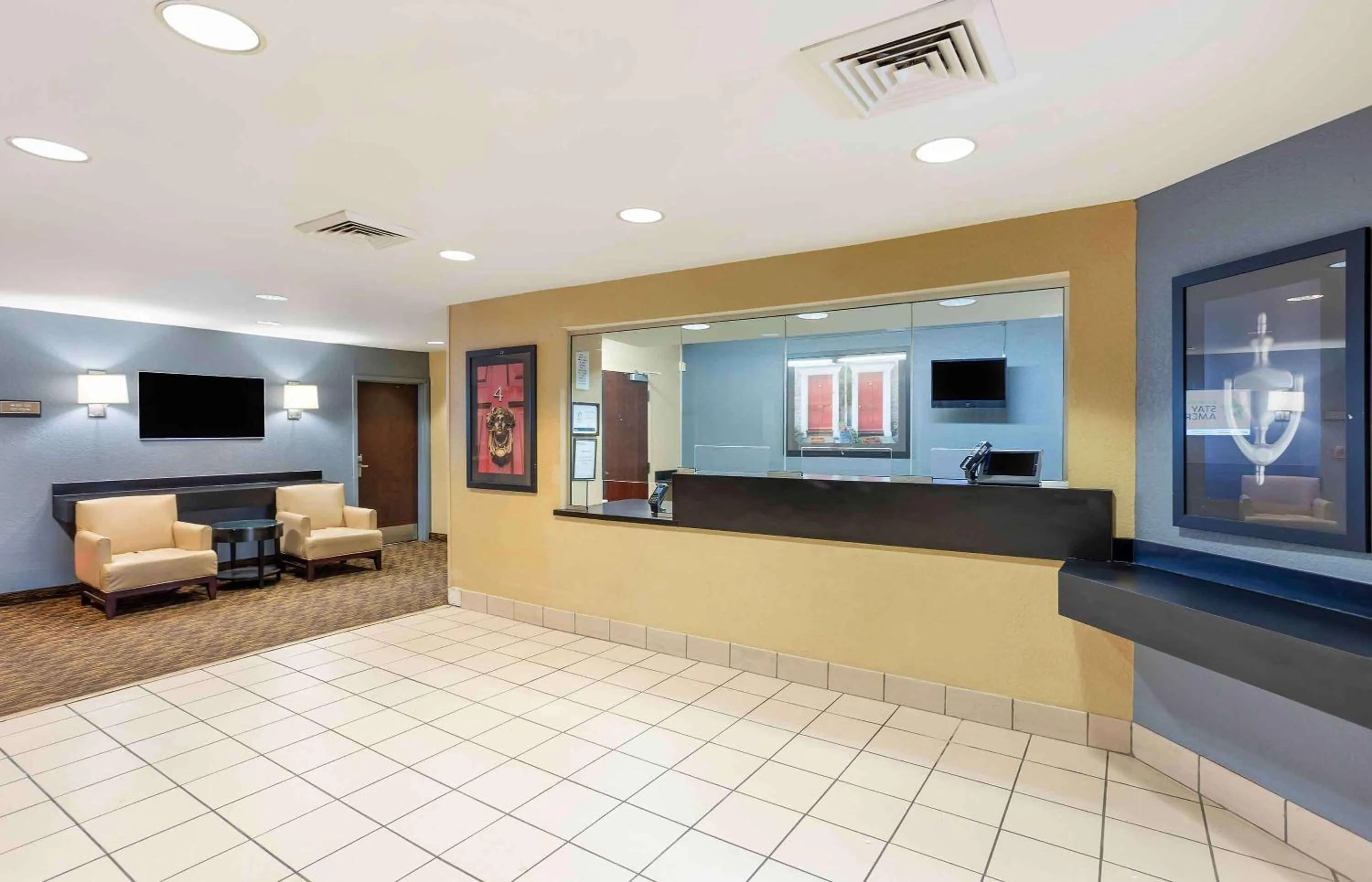 Lobby or reception in Extended Stay America Suites - Philadelphia - Bensalem