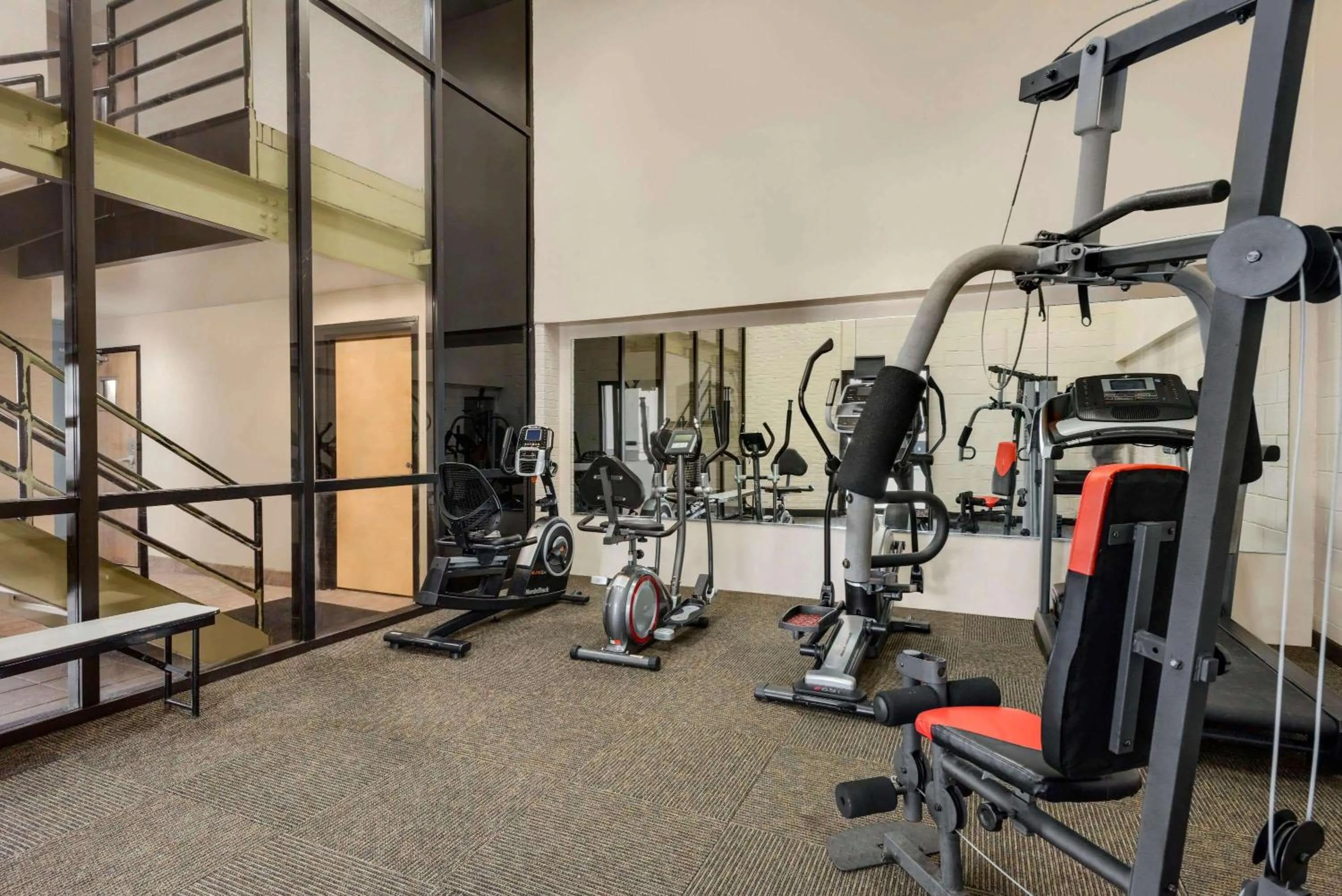 Fitness centre/facilities, Fitness Center/Facilities in Baymont by Wyndham Muncie Near Ball State University