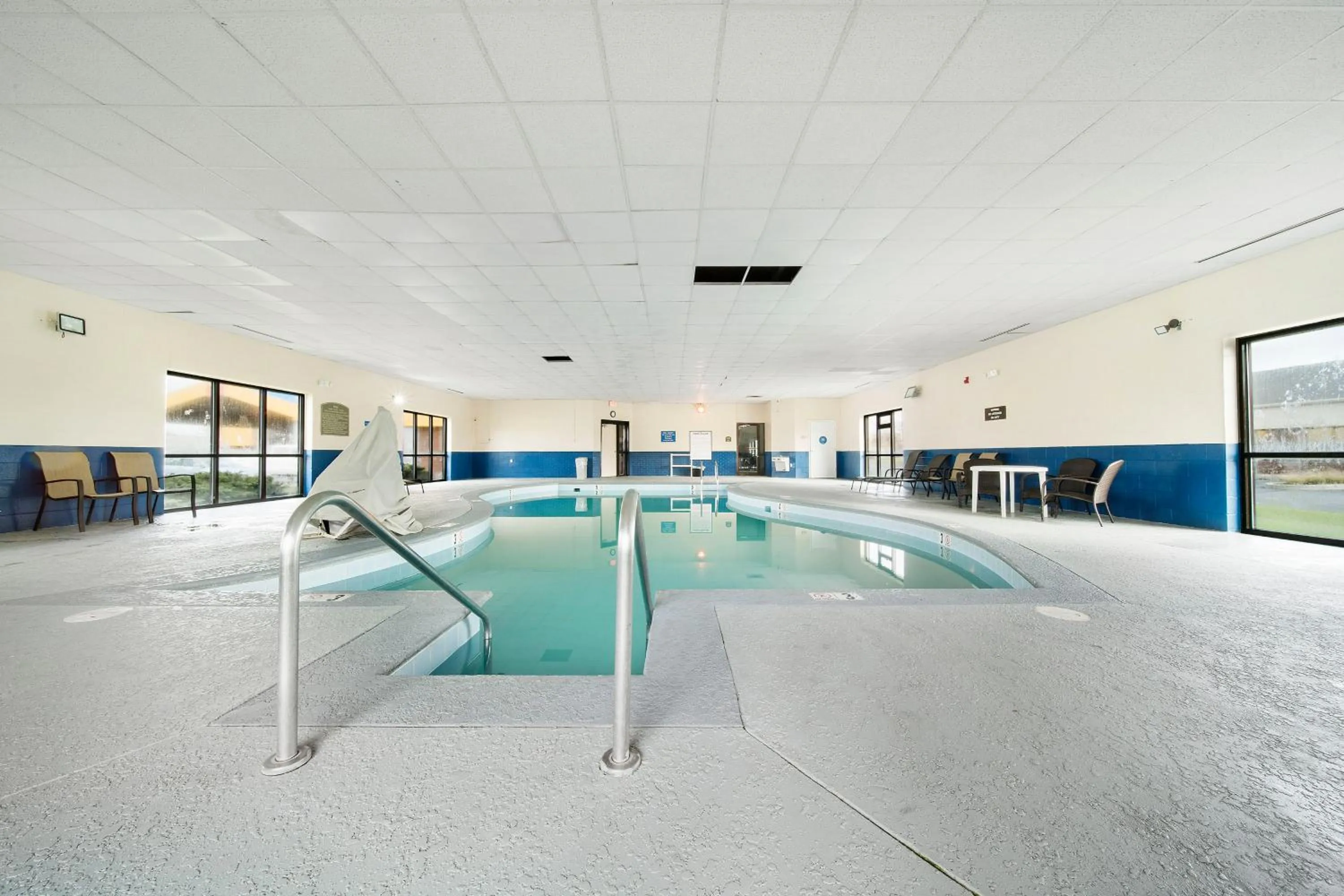 Swimming Pool in Baymont by Wyndham Muncie Near Ball State University