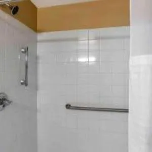 Bathroom in Suburban Studios Exton - Philadelphia Great Valley