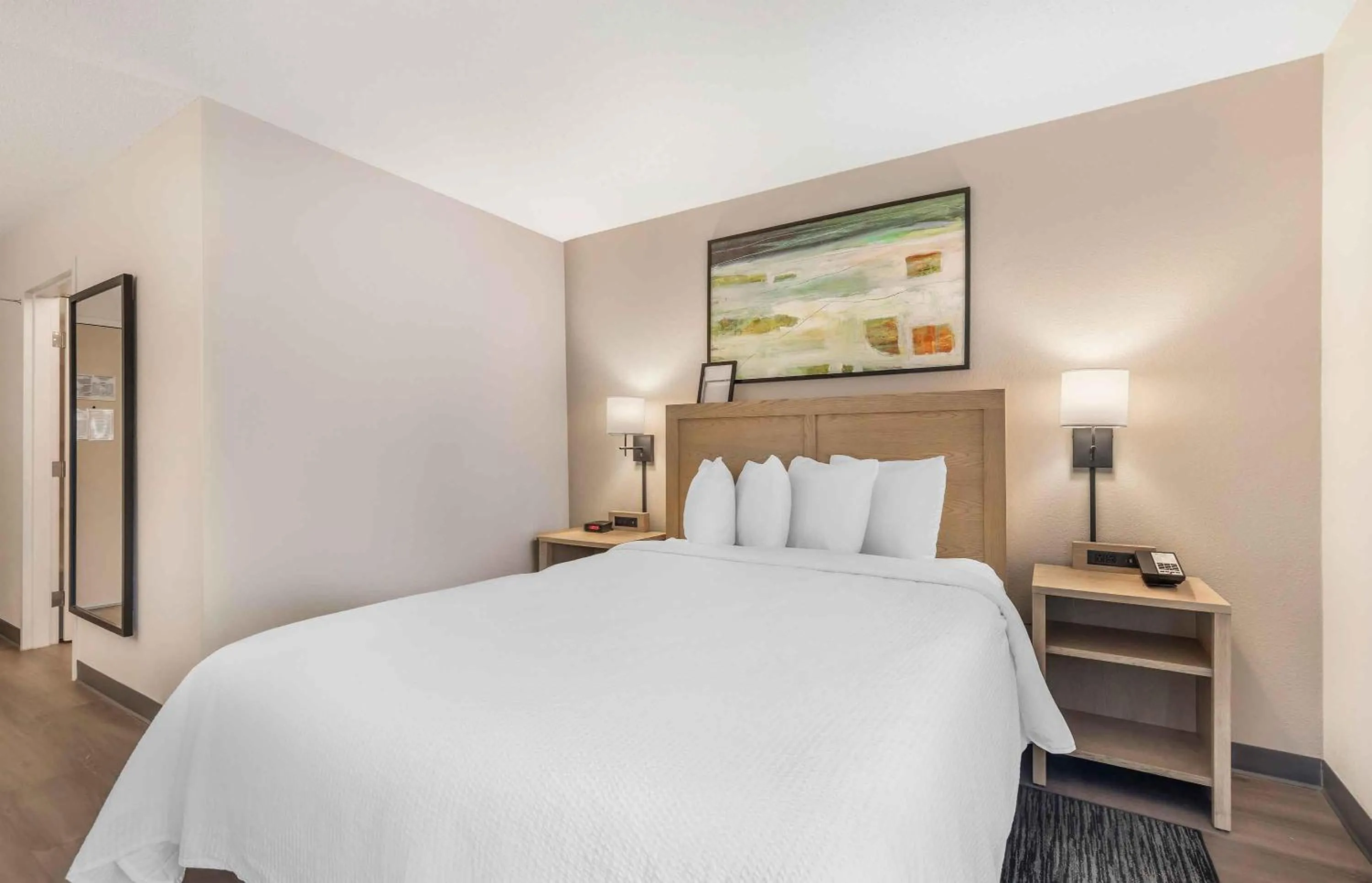 Bedroom, Bed in Extended Stay America Suites - Seattle - Bothell - West