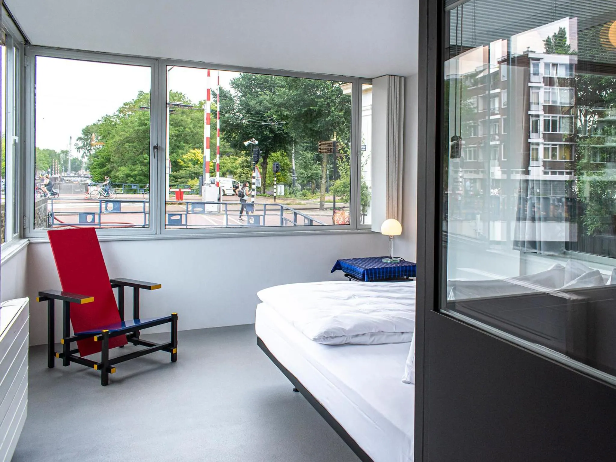 Seating area, Bed in SWEETS - Hortusbrug
