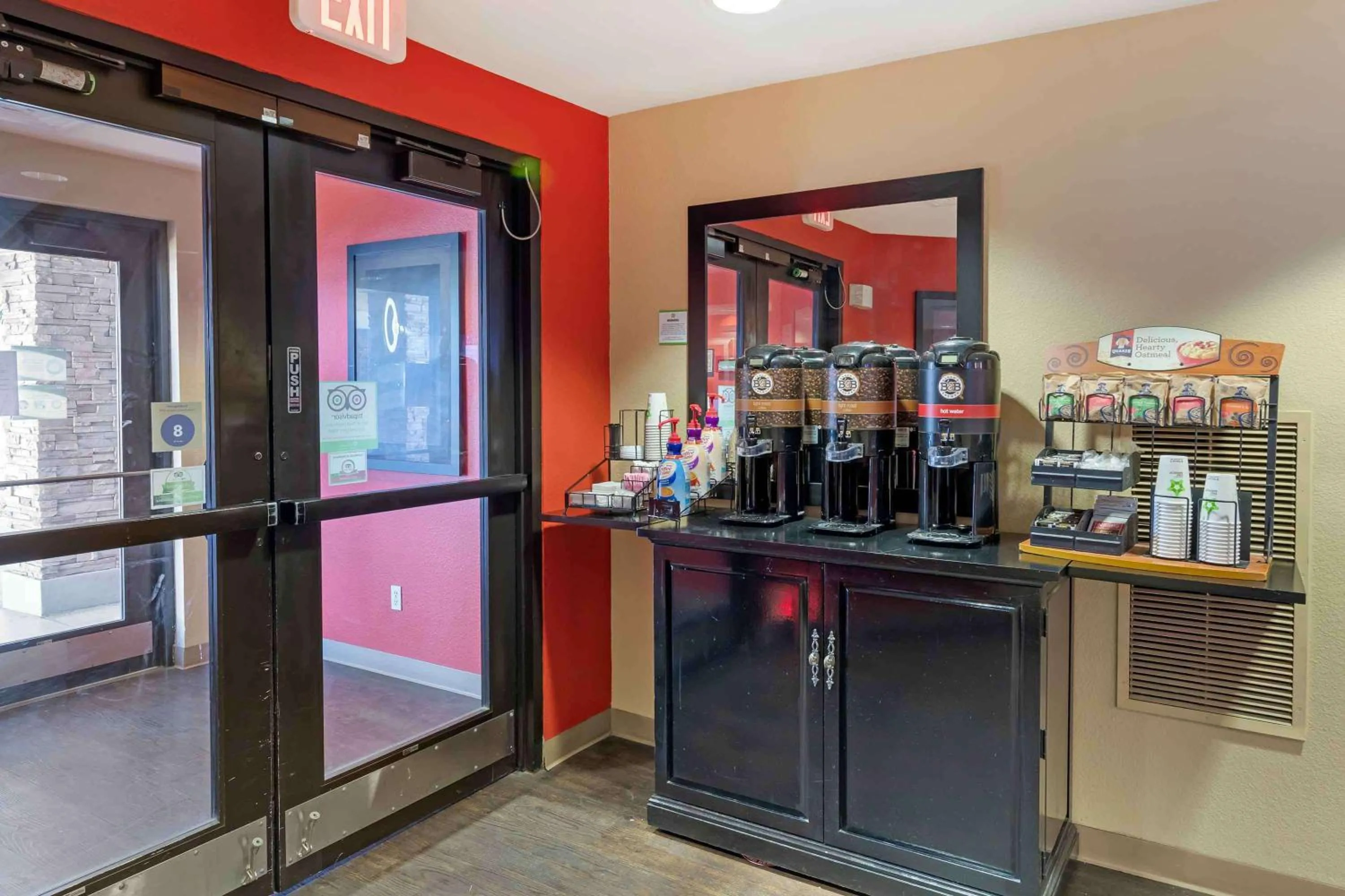 Breakfast in Extended Stay America Suites - Los Angeles - Chino Valley