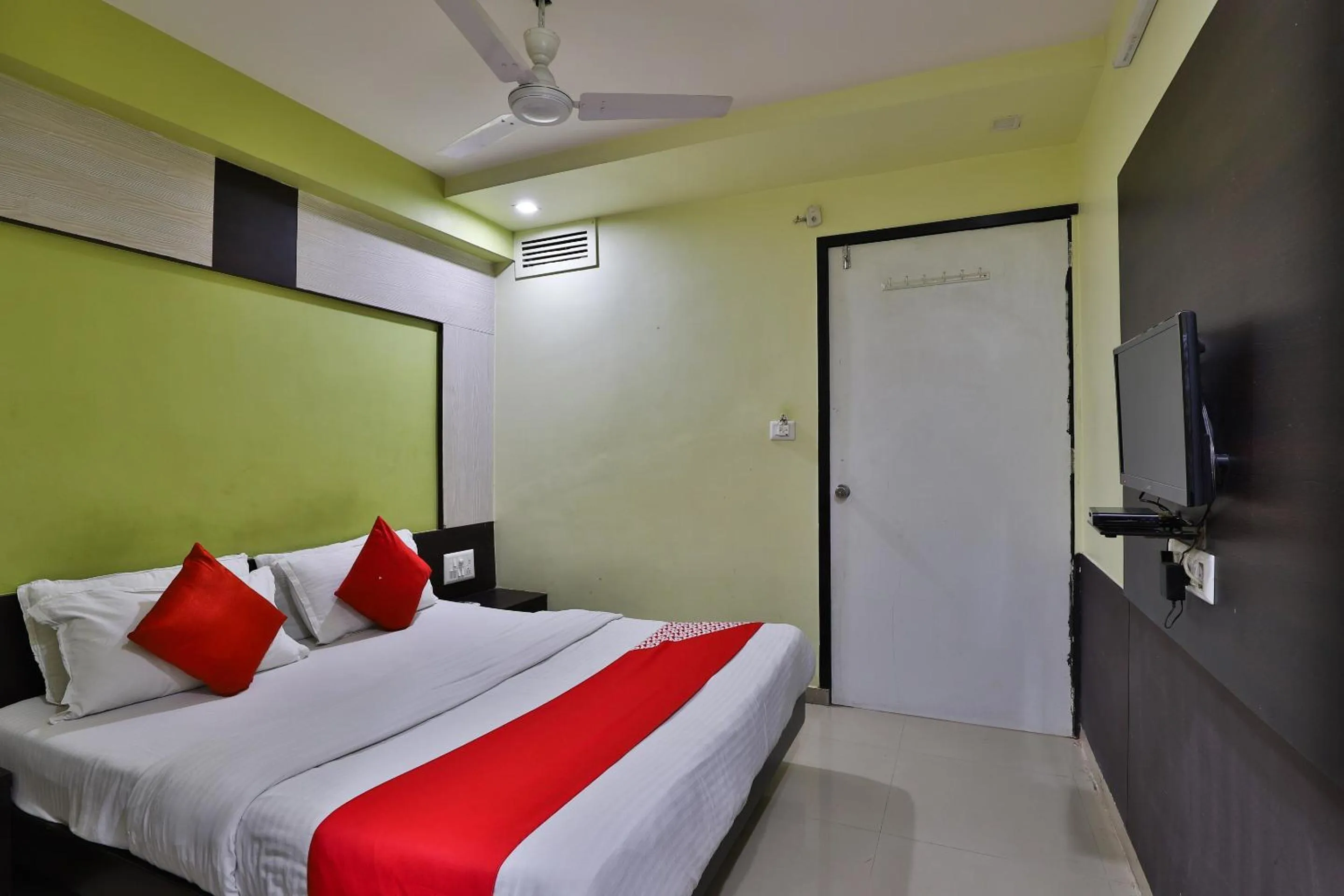 Bedroom in Hotel Balaji