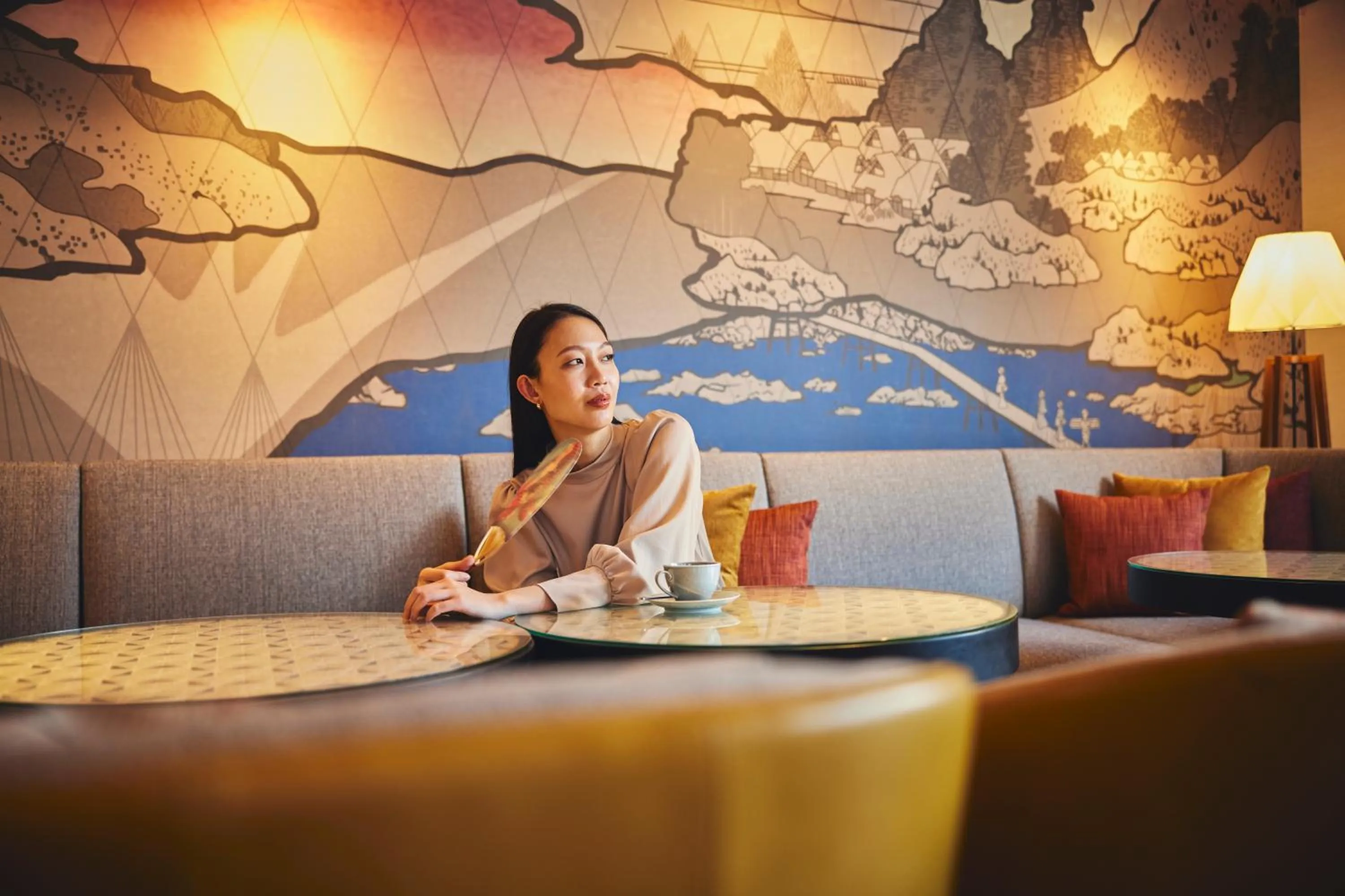 Lounge or bar in Hotel Indigo Hakone Gora by IHG