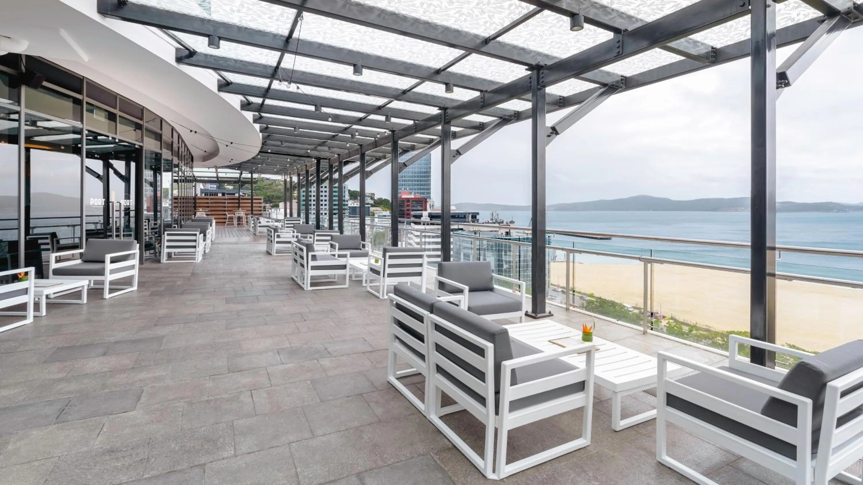 Restaurant/places to eat in Crowne Plaza Residences Port Moresby by IHG