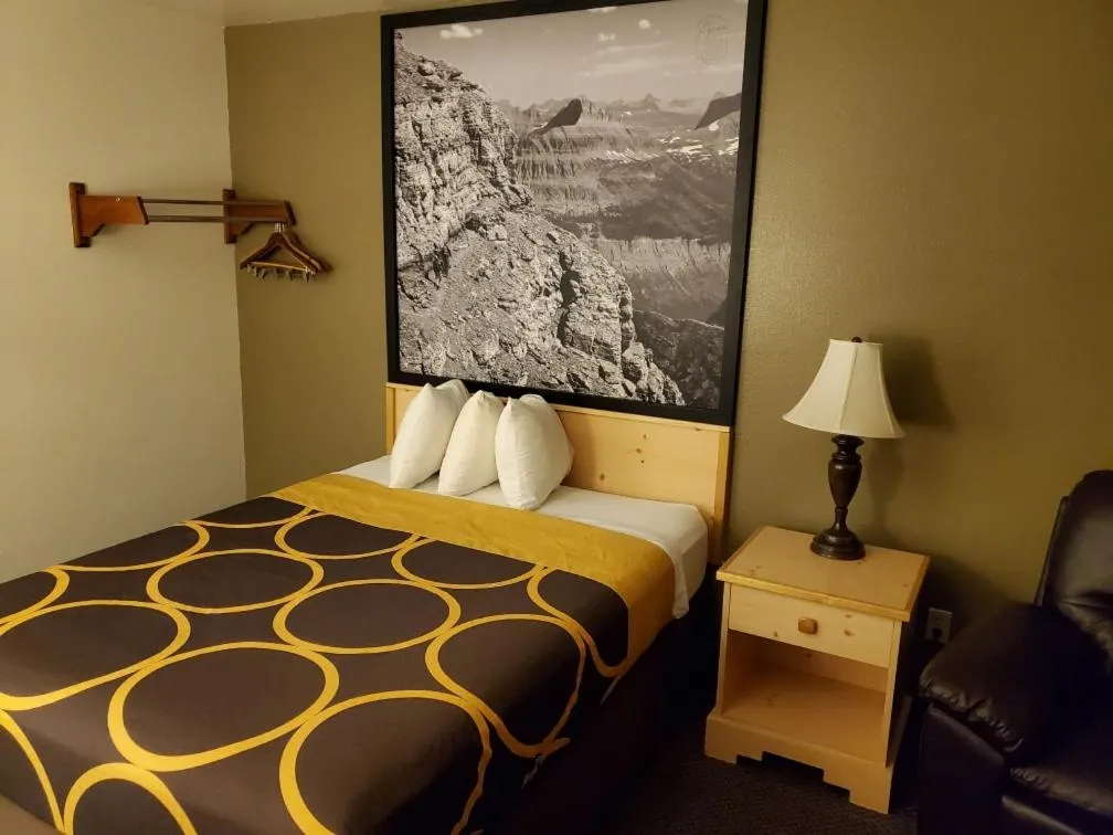 View (from property/room), Bed in Super 8 by Wyndham Missoula/Brooks Street