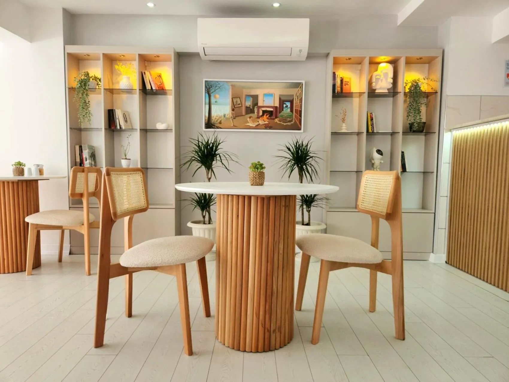 Dining area in Karden Otel