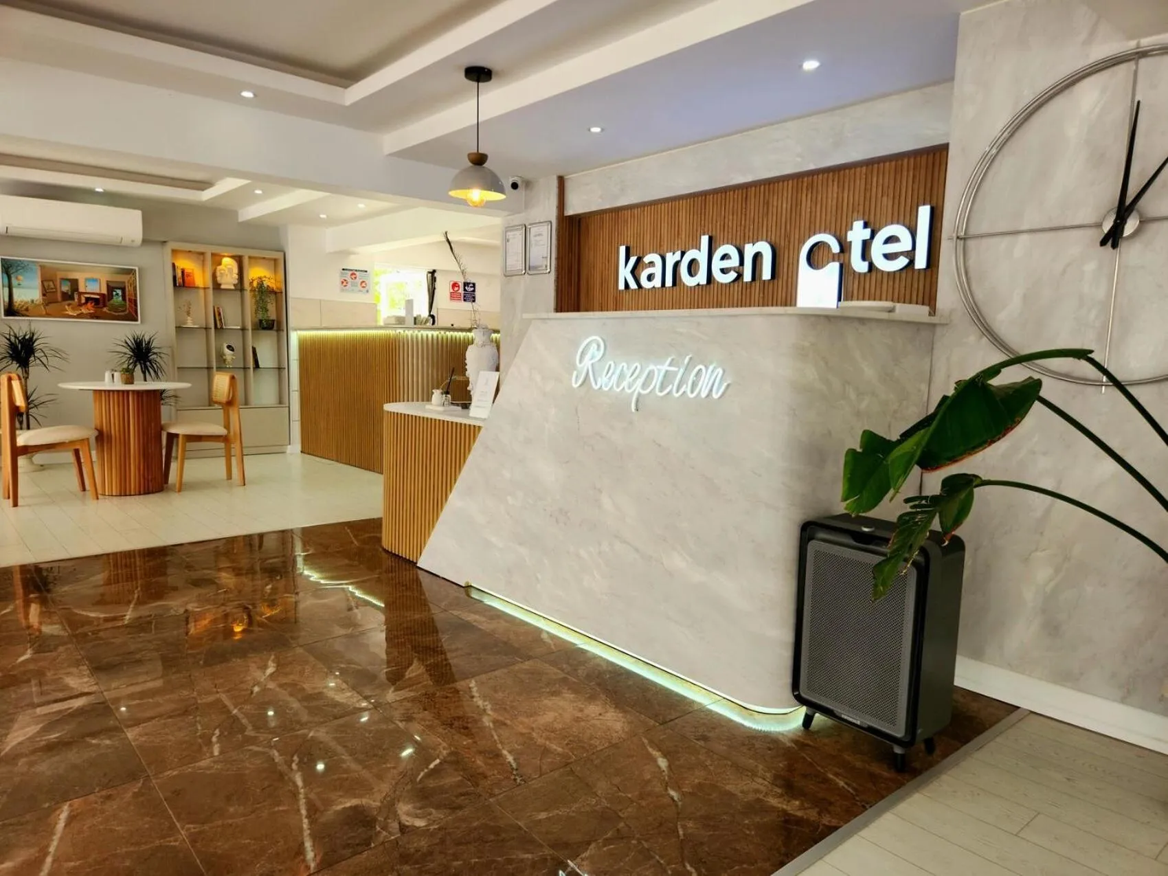 Lobby or reception in Karden Otel