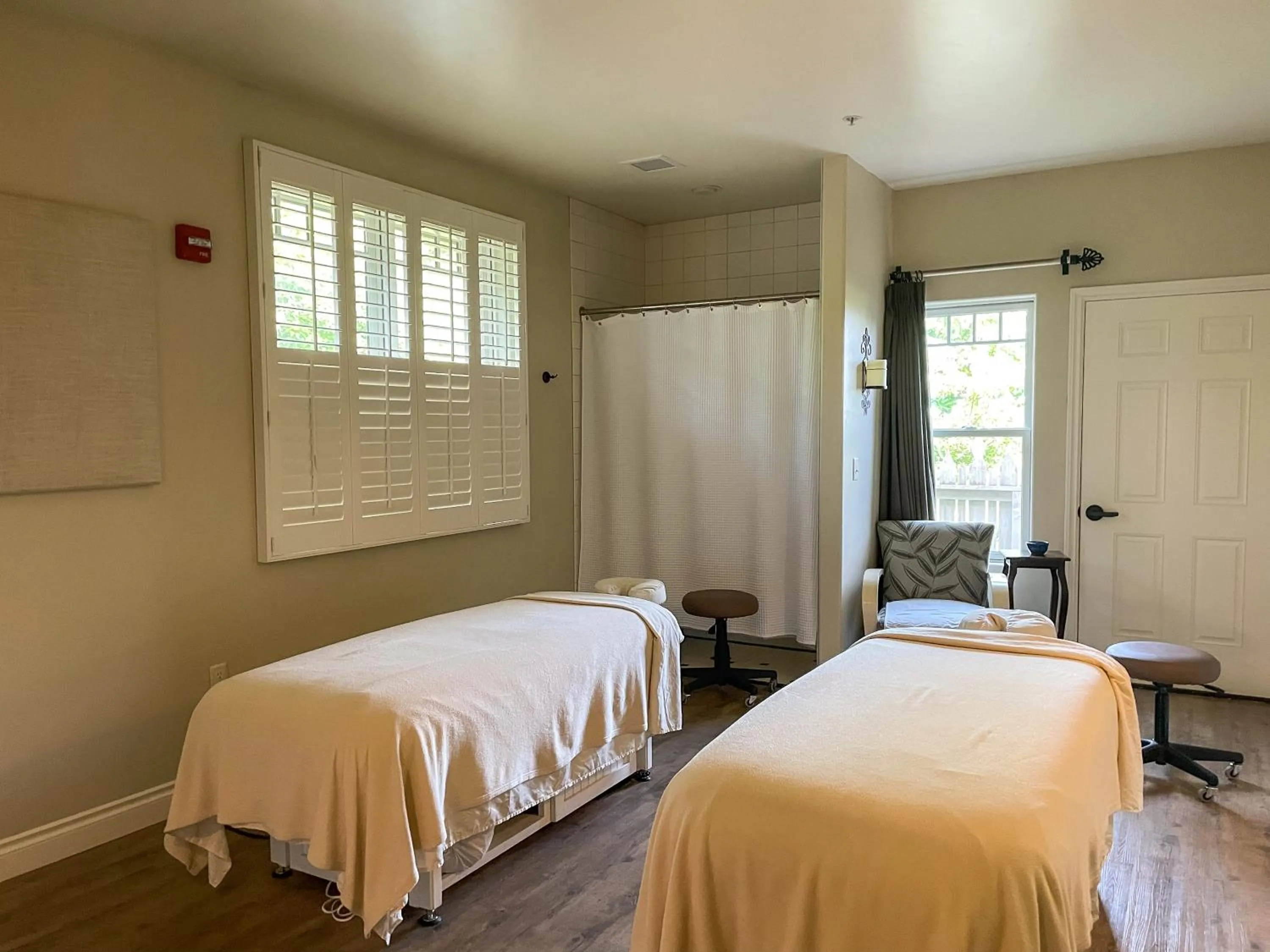 Massage, Bed in Oregon Garden Resort