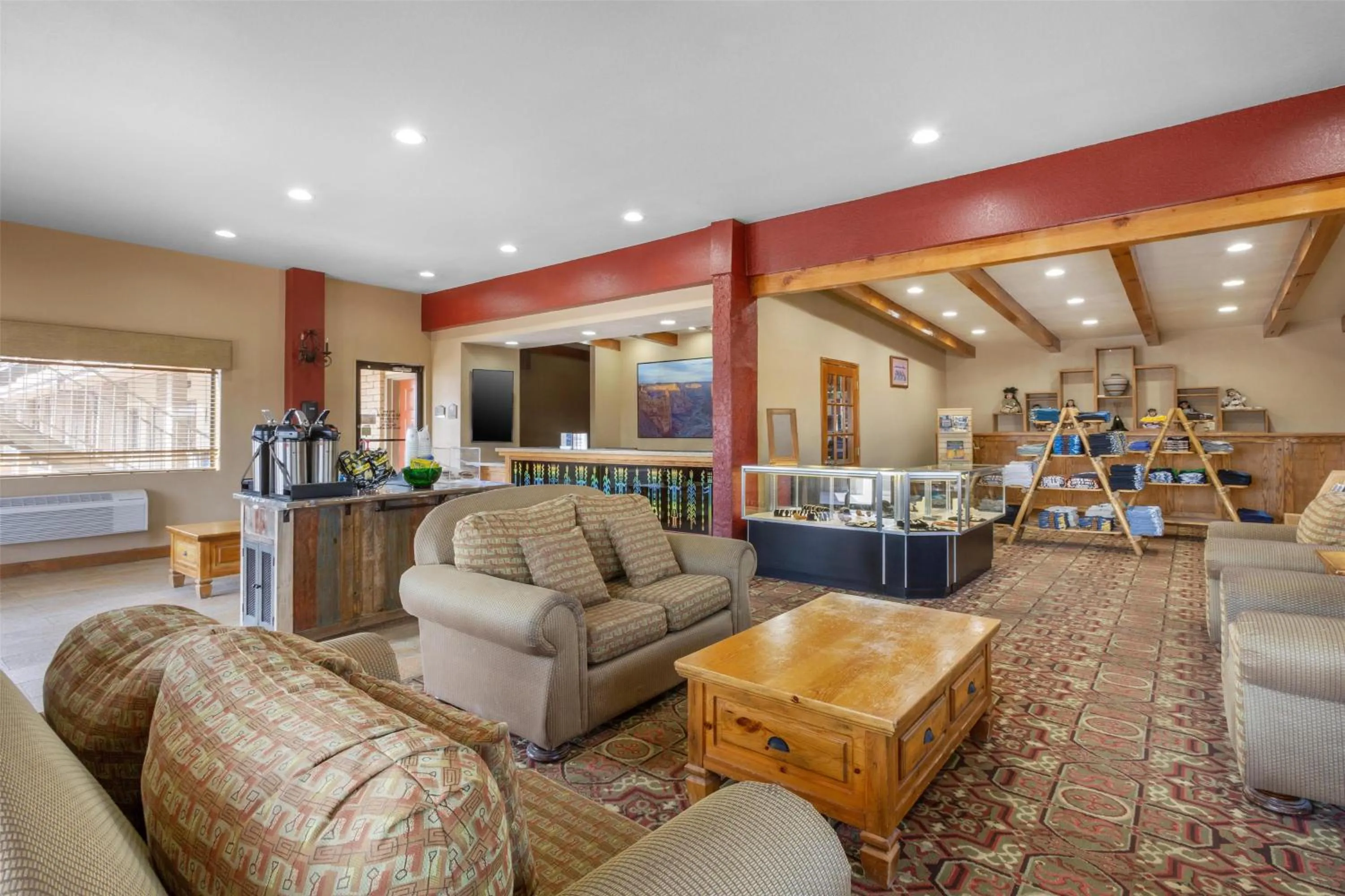 Lobby or reception in Best Western Canyon De Chelly Inn